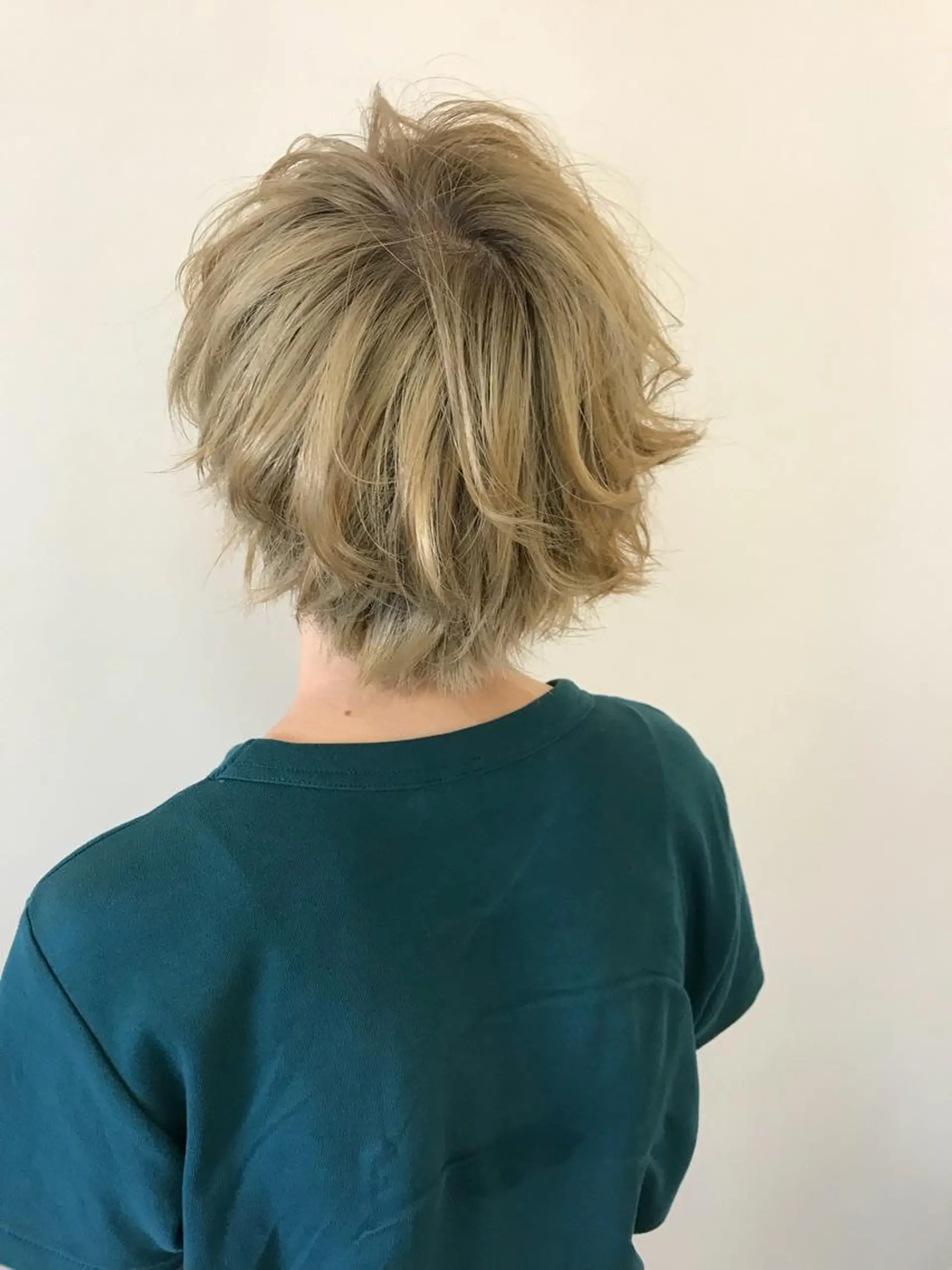 ショート 伊藤 裕貴のヘアスタイル