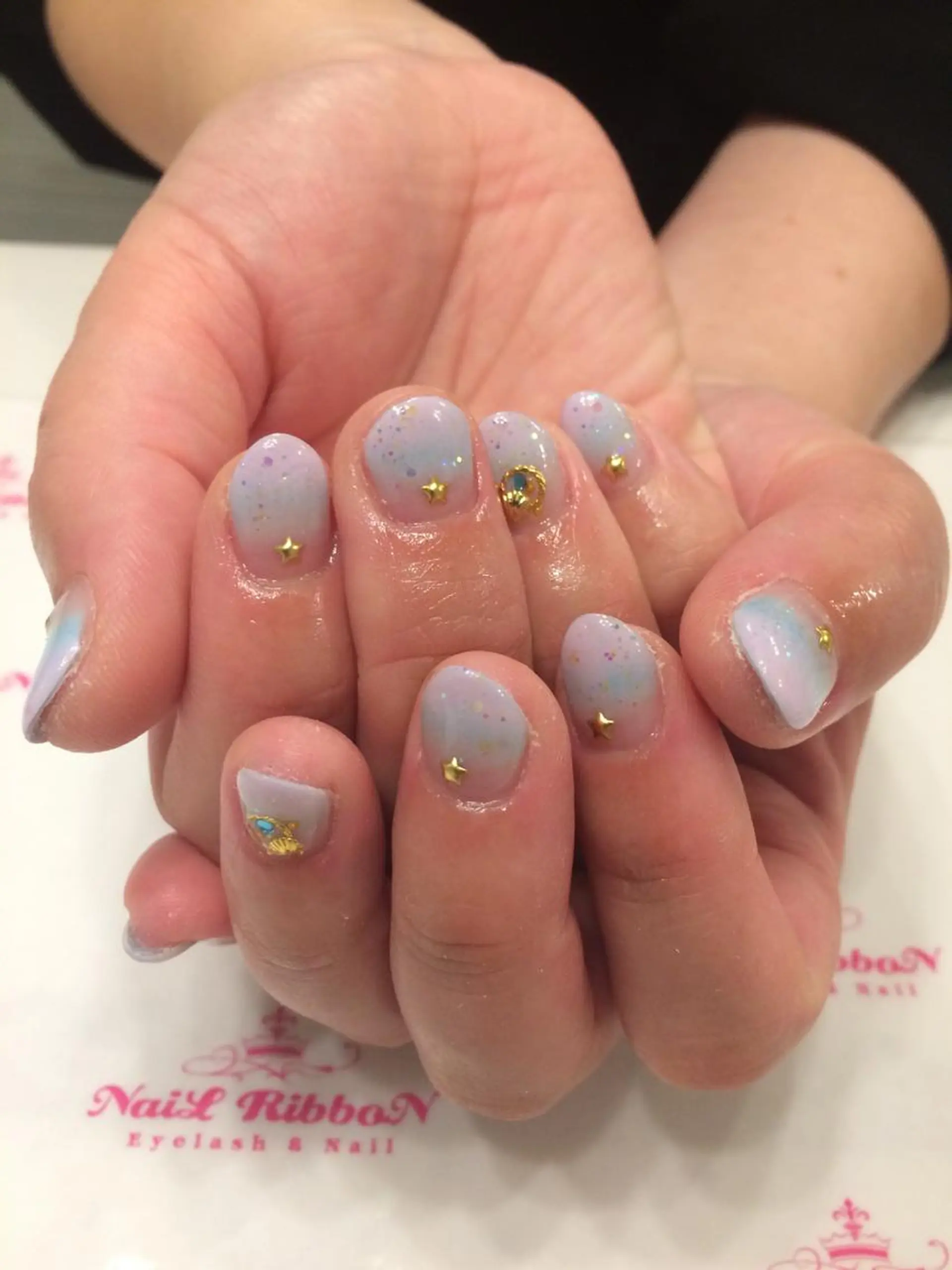 ネイル 春ネイル ネイルリボン 受付スタッフのネイルデザイン