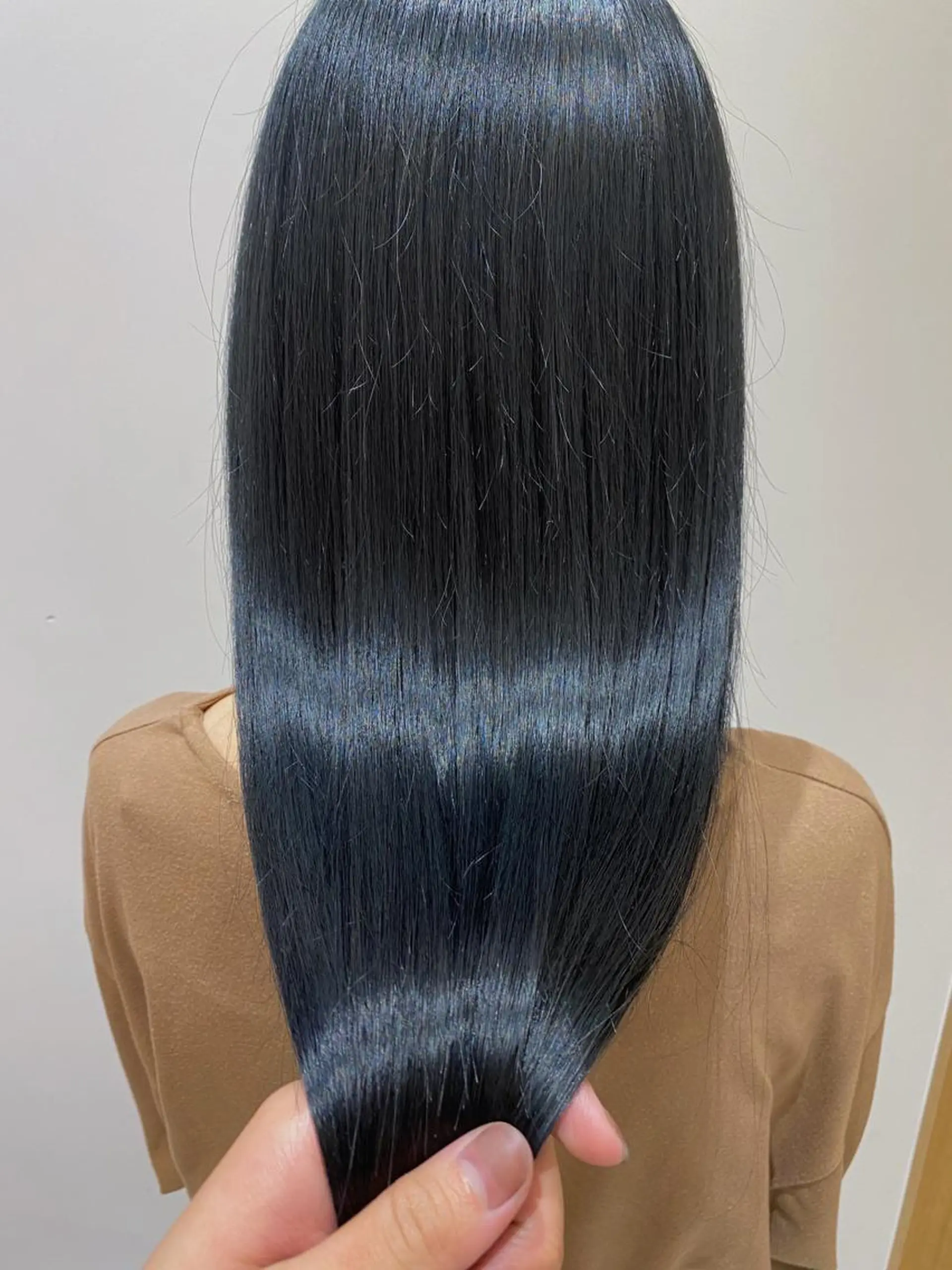 ロング カラー 黒髪 ブルーカラー ブルーブラック 透明感カラー 天羅のヘアスタイル