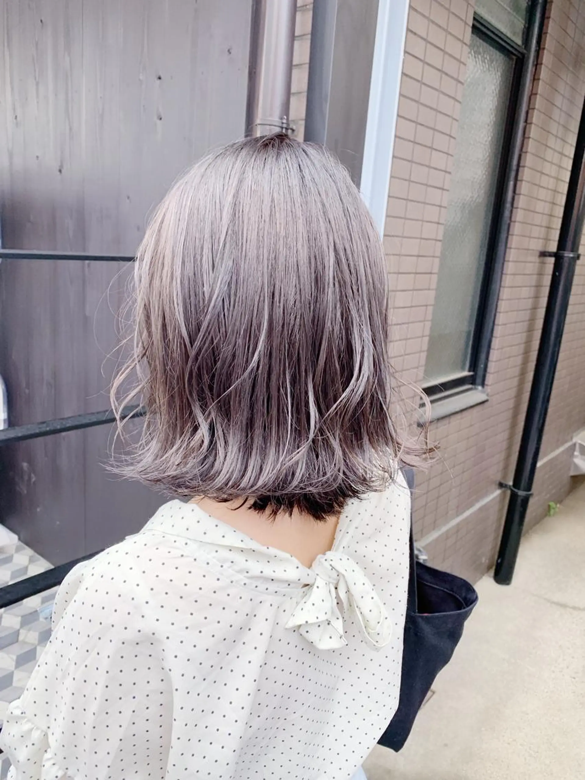 ショート カラー ブリーチ ラベンダーカラー ラベンダーグレー DUMBO所属・【完全マンツー 恵比寿】佐藤 翔のヘアスタイル