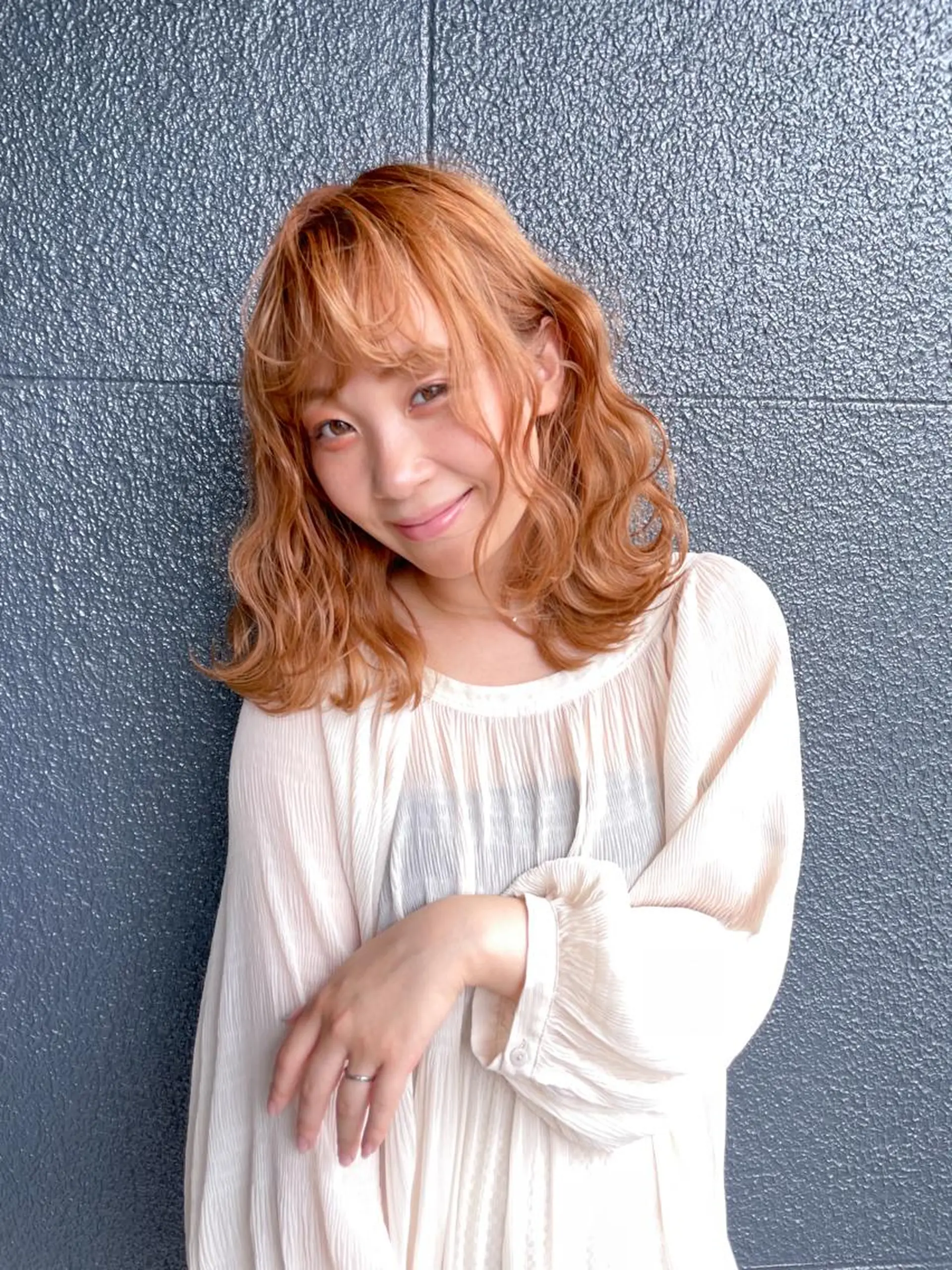 ミディアム カラー ヘアアレンジ CheRiR【シェリール】所属・cherir髪質改善 パーソナルカラー診断のヘアスタイル