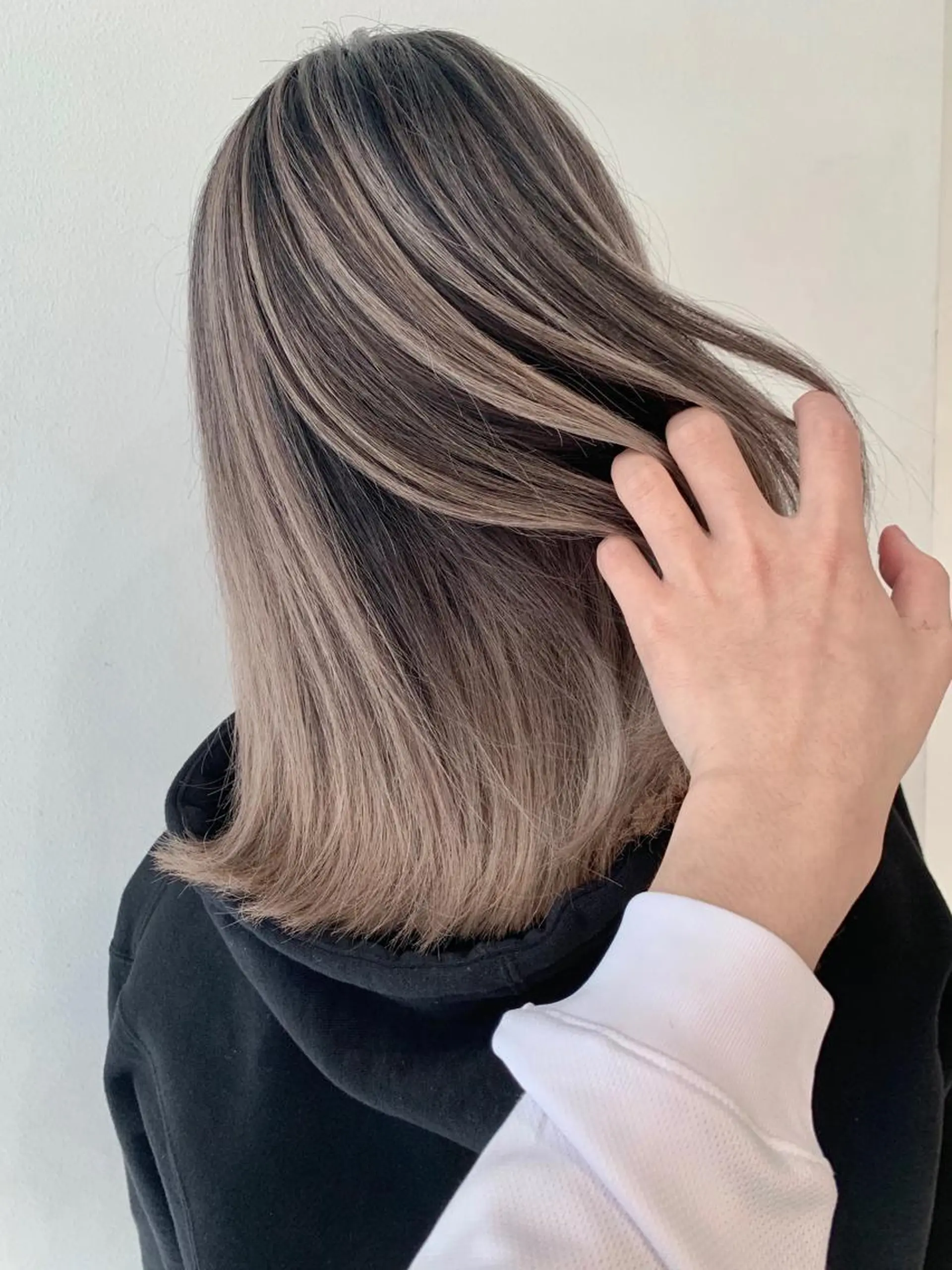 ミディアム カラー ヘアアレンジ 【公式】amble luxe池袋東口🩷のヘアスタイル