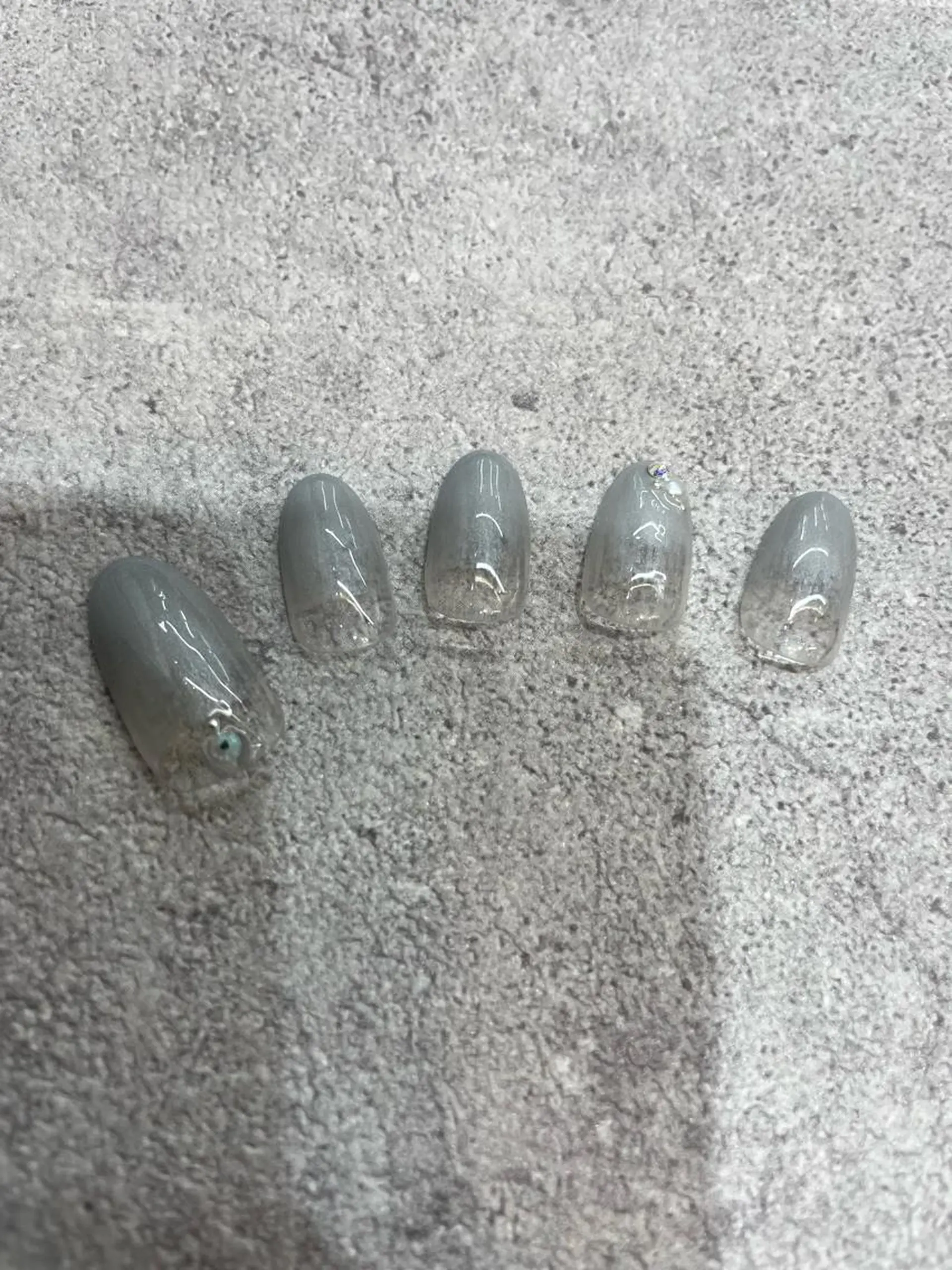 ネイル 東京ネイルアカデミー所属・Hitomi .Oのネイルデザイン