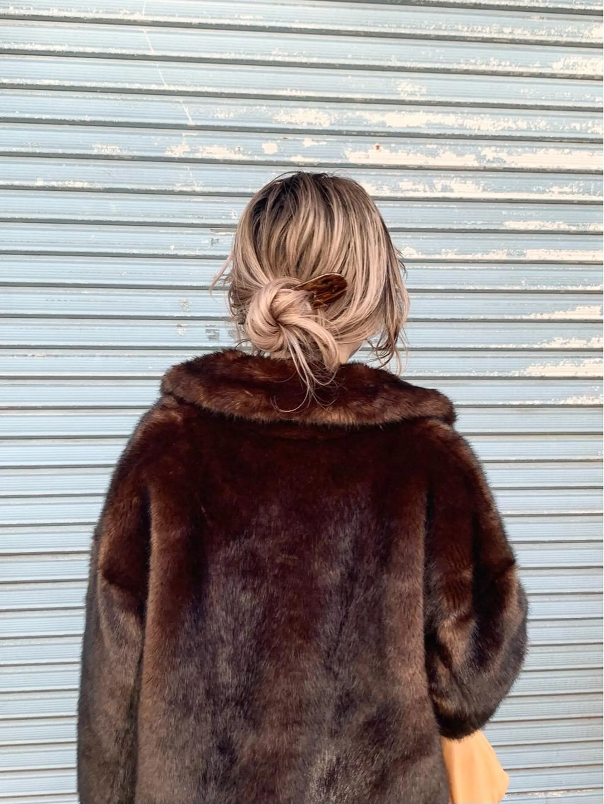 セミロング アッシュ 外国人風カラー ハイライト レイヤーカット ウルフカット GO TODAY シェアサロン Flos店所属・耳つぼジュエリー 👂🏻🌸ayaのエステ・リラクイメージ