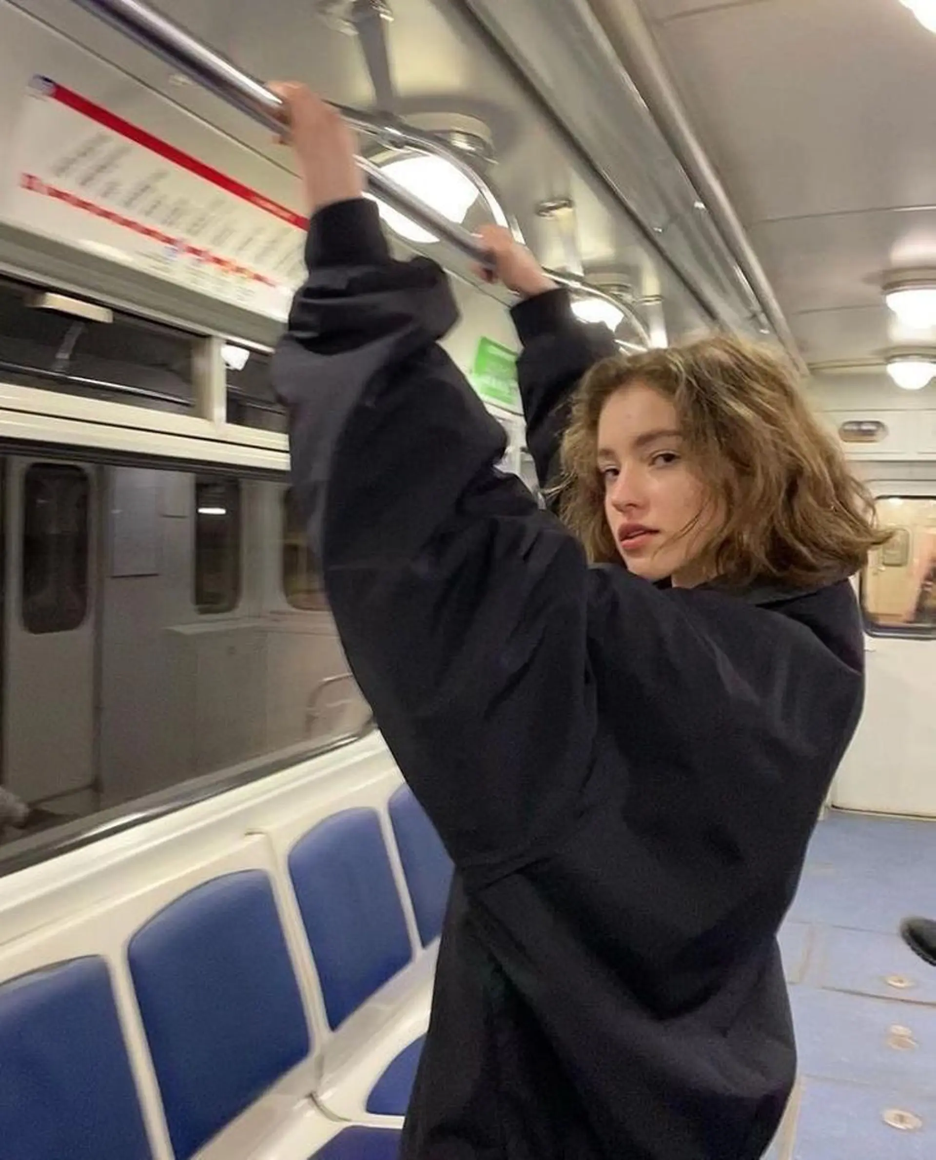 ミディアム パーマ nely所属・kouyo パーマ/ウルフカットのヘアスタイル