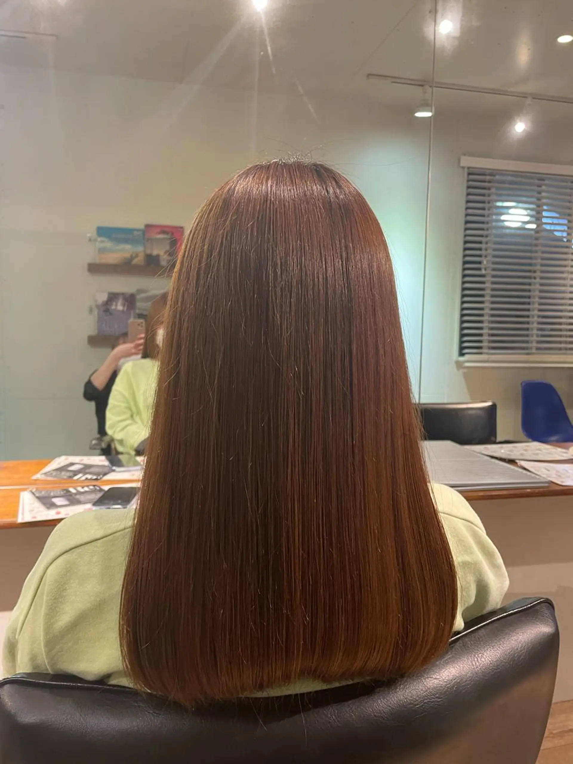 ロング 縮毛矯正 Lisa🪄似合わせ ／デザインカラーのヘアスタイル