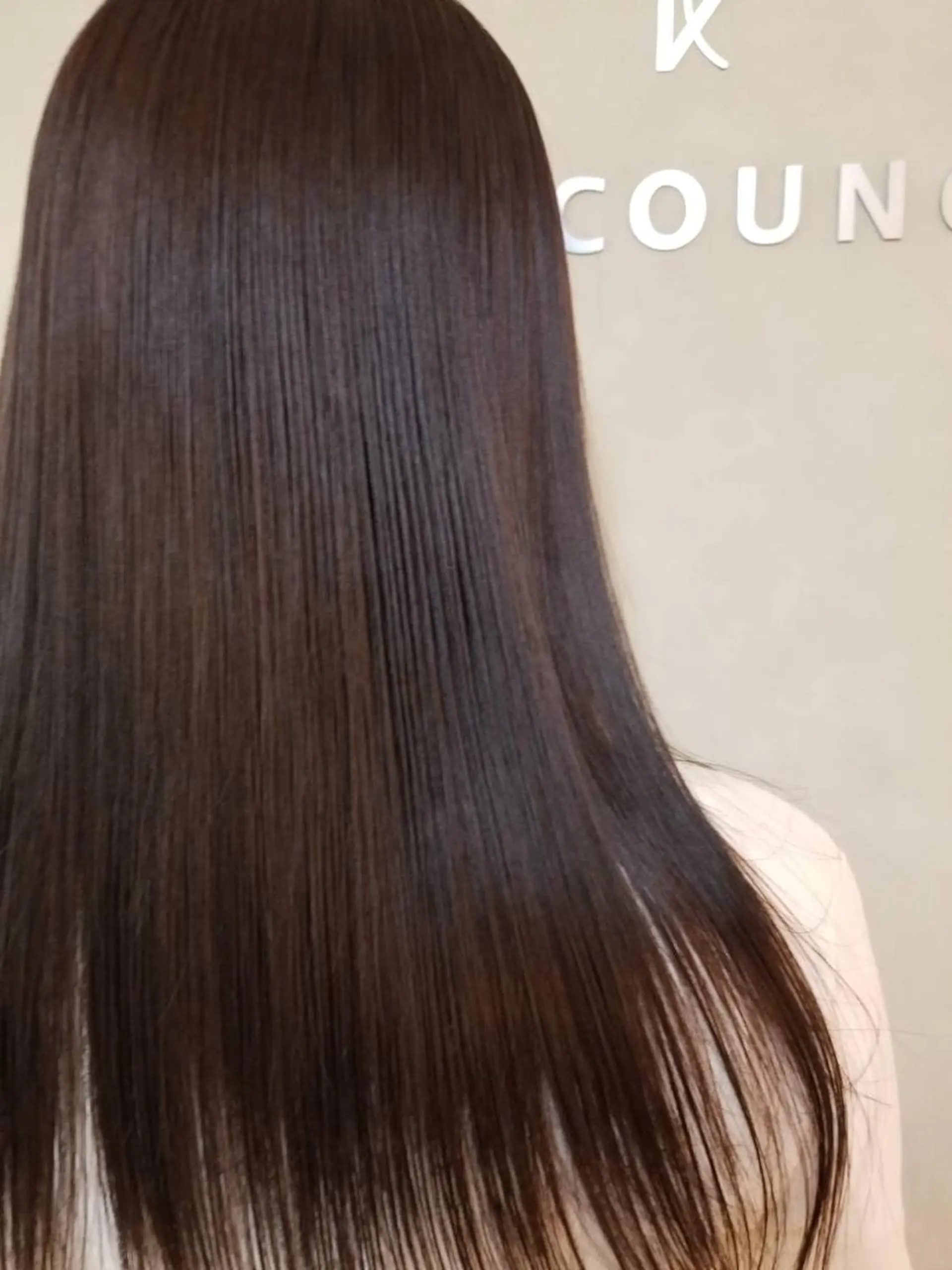 ロング 吉田 恒のヘアスタイル