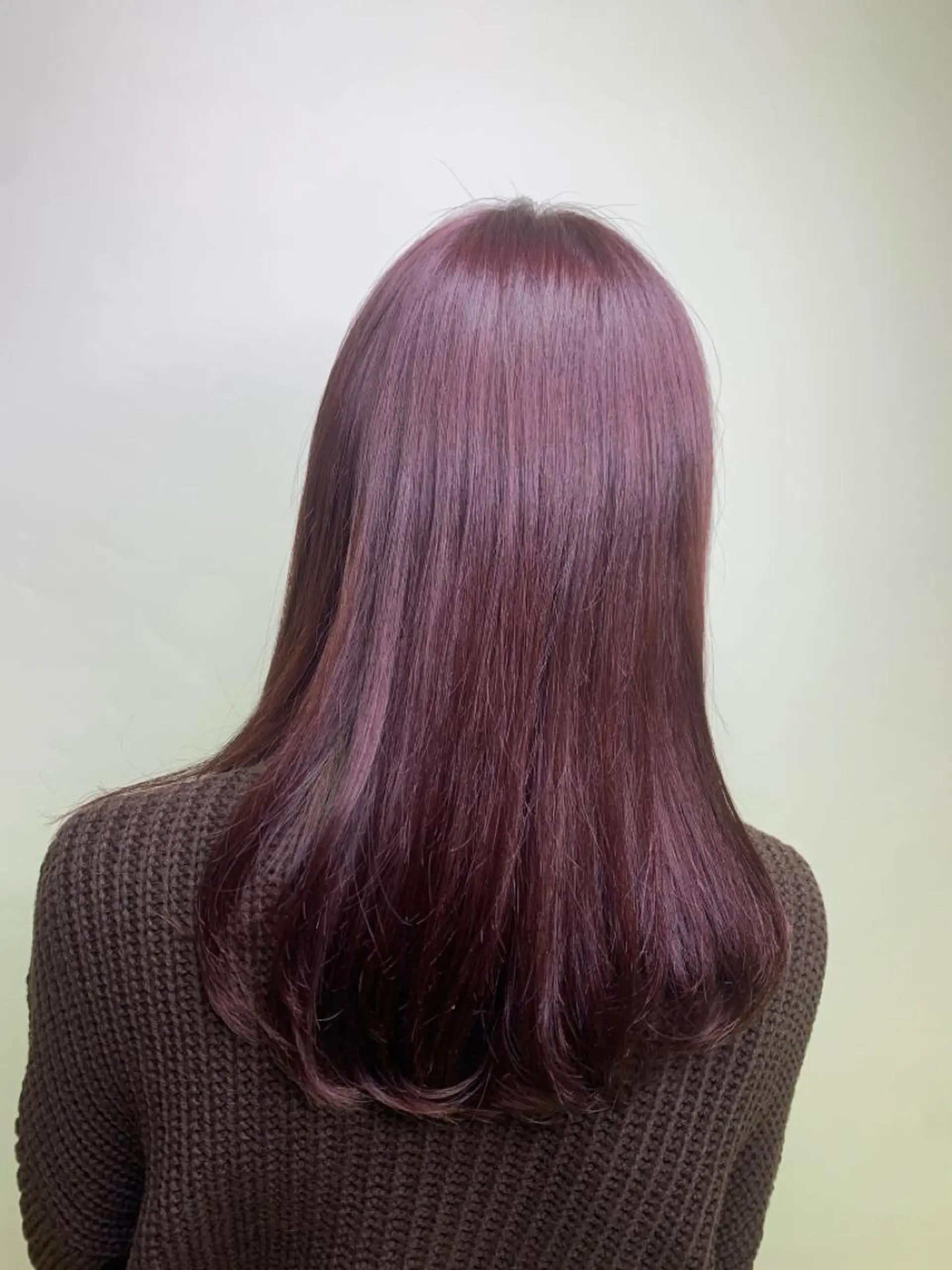 セミロング カラー 今村 愛美のヘアスタイル