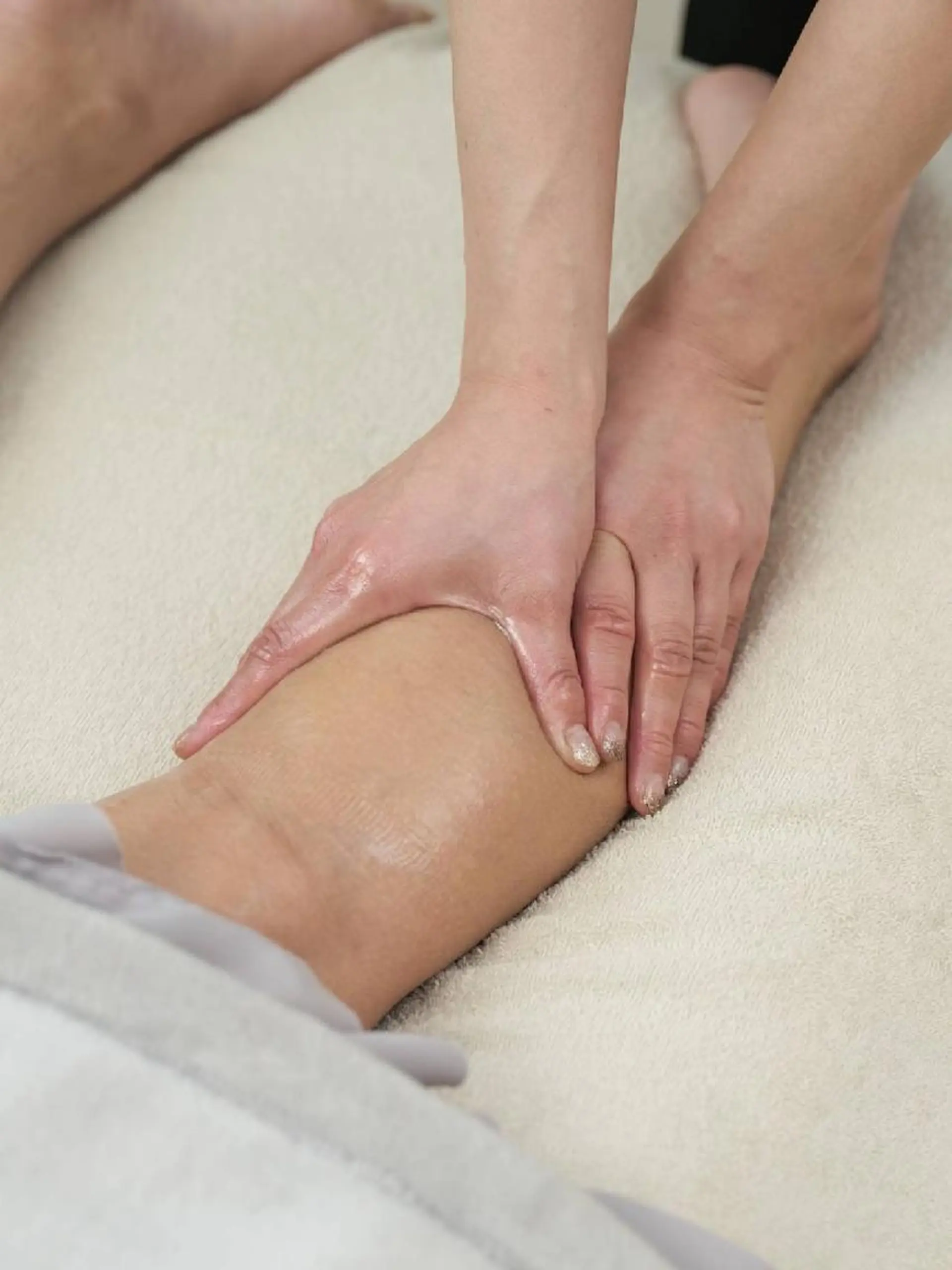 リラク Beauty Salon Luana所属・Luanaまつパ脱毛 ハーブピーリング眉毛のマツエク・マツパデザイン