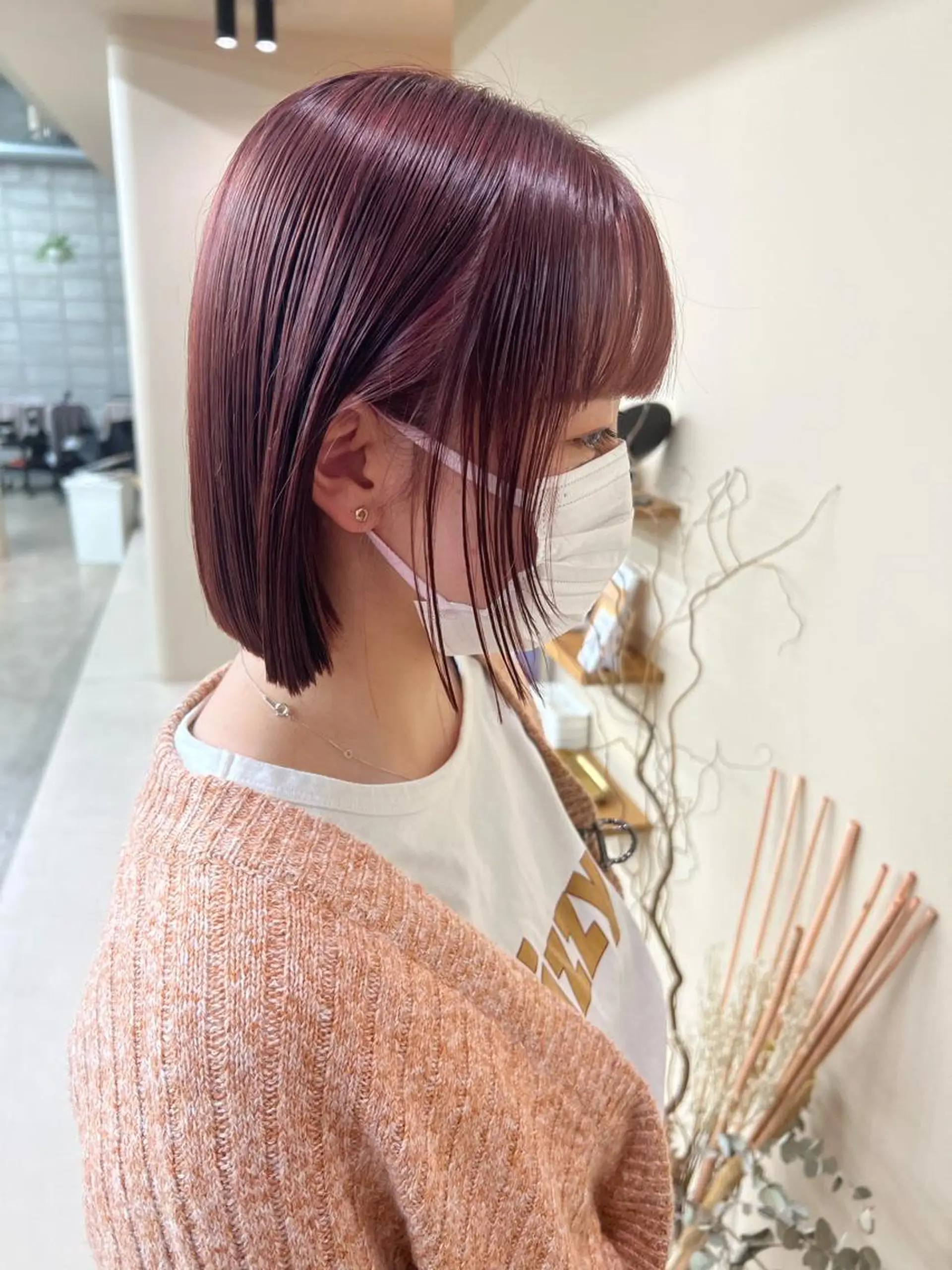 ショート カラー ピンクカラー バイオレットカラー ボブ カット パーマ トリートメント kento レイヤーカットのヘアスタイル