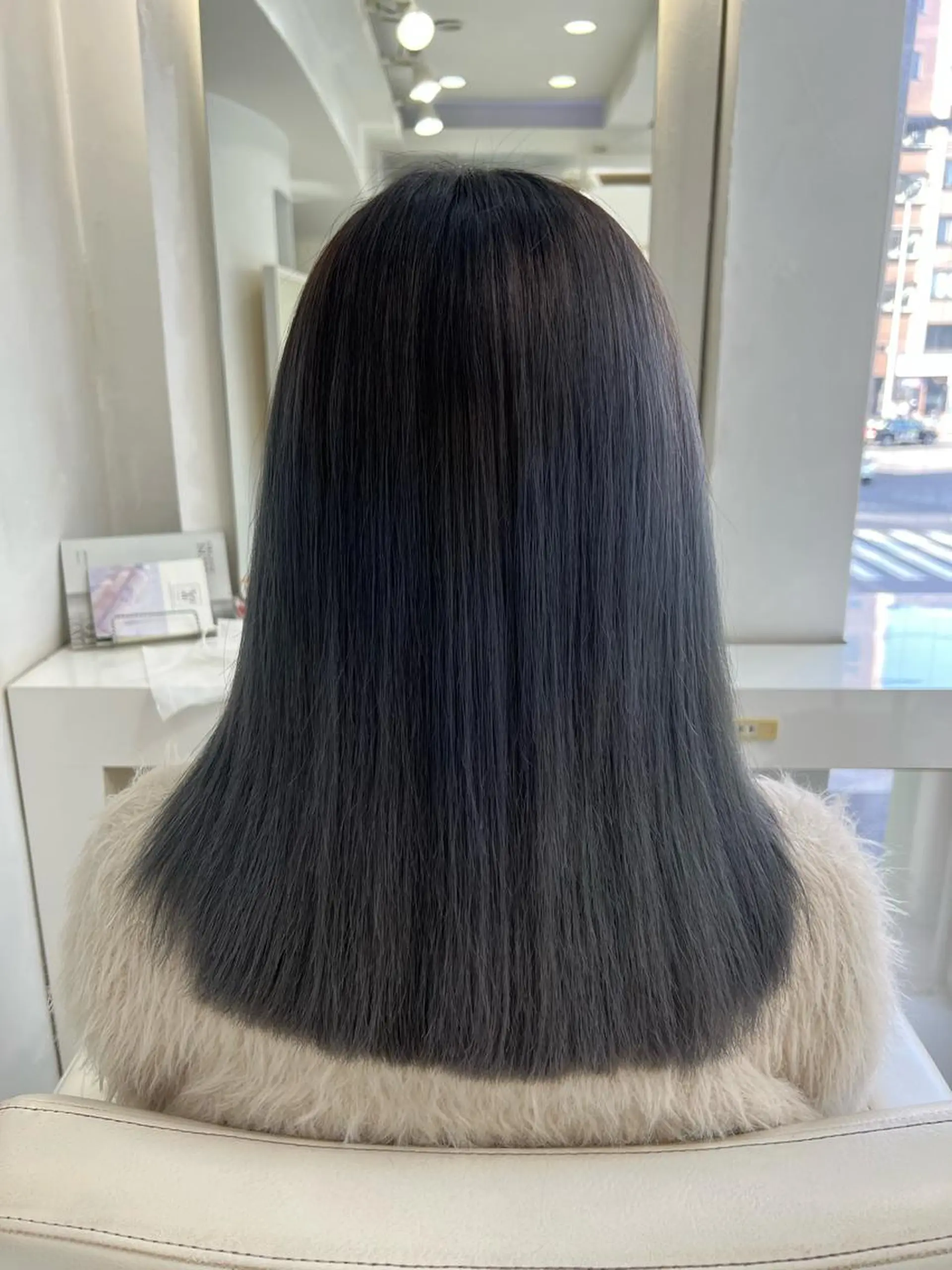 ミディアム 髪質改善サロン Avelle（アヴェル）所属・ヘアケアマイスター 🫧美髪特化🫧中西のヘアスタイル