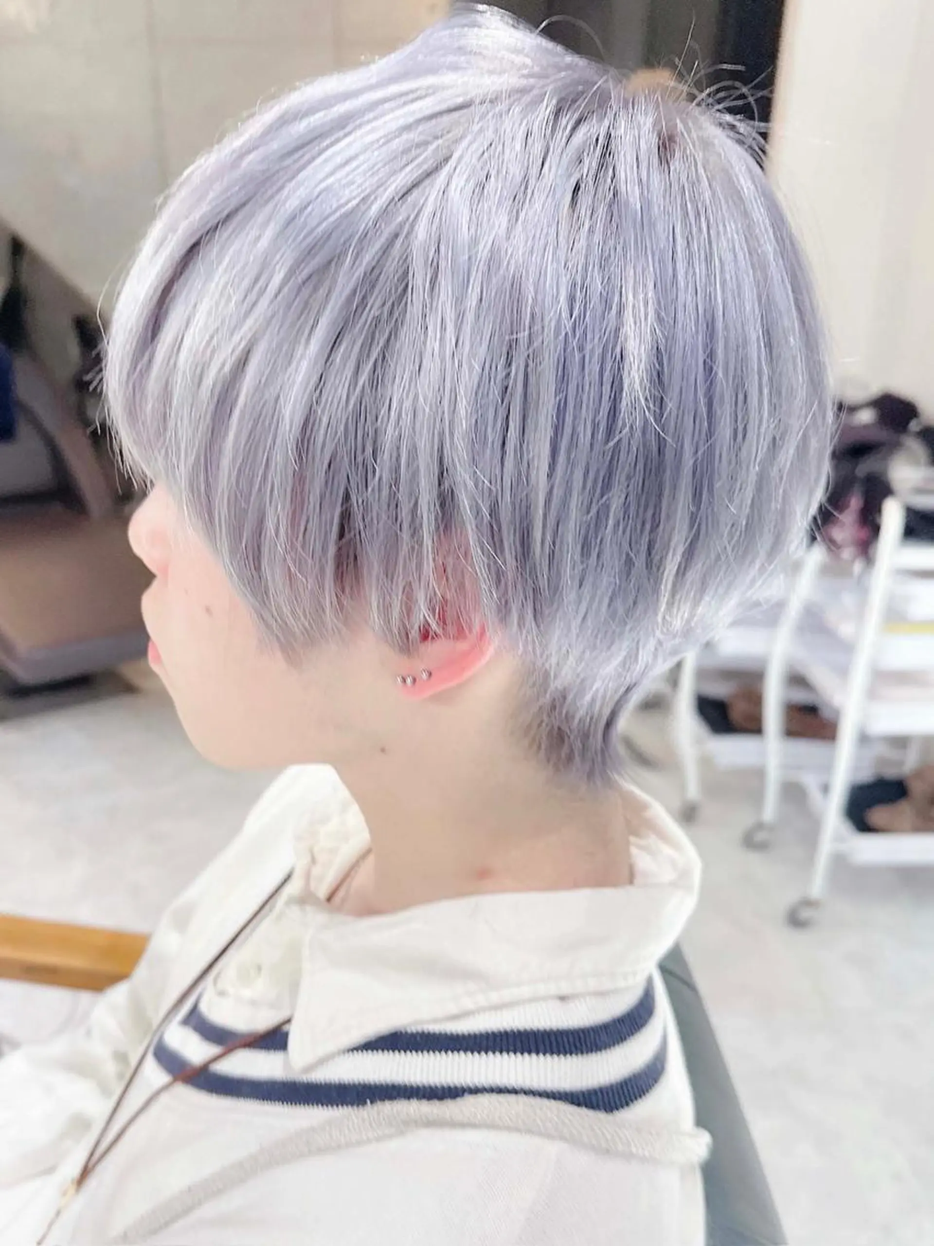 ショート カラー ヘアアレンジ メンズ メンズブリーチ メンズ韓国風 韓国マッシュ マッシュ ツーブロック 𝐑𝐈𝐍𝐊𝐀 🐷🖤のヘアスタイル