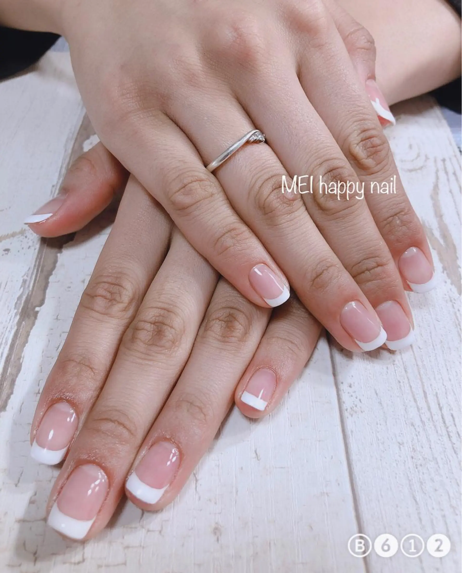 ネイル 北浦和 自爪育成ケアのネイルデザイン