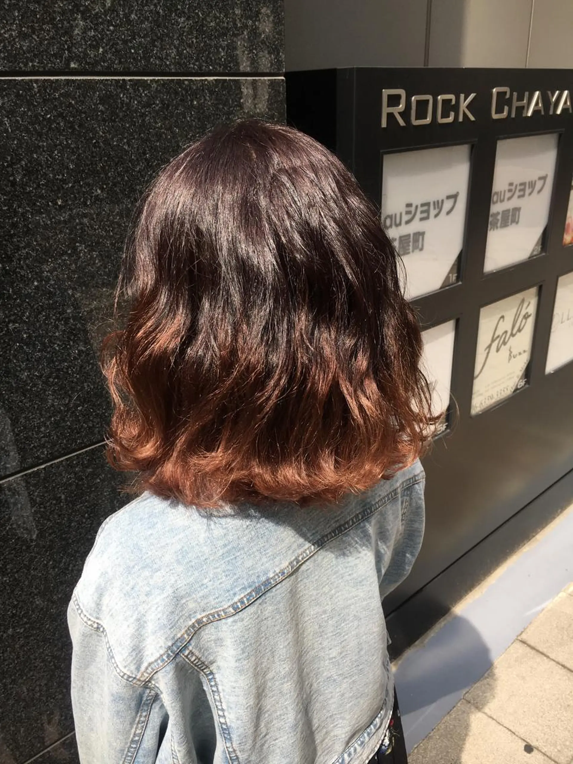 ミディアム パープルカラー 角床直哉 カラーカットNO 1のヘアスタイル