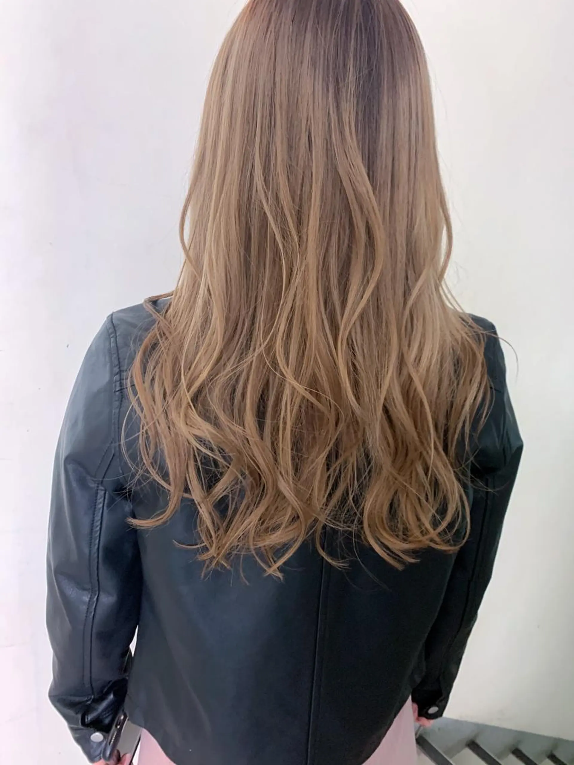 ロング カラー ひらやま りょういちのヘアスタイル