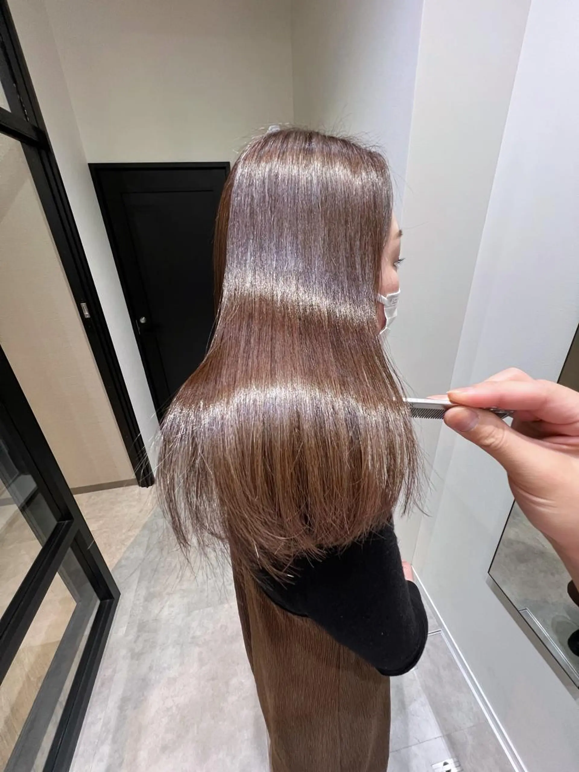 セミロング カラー 透明感カラー 髪質改善 トリートメント Deseo 髪質改善 店長🫧ダイトのヘアスタイル