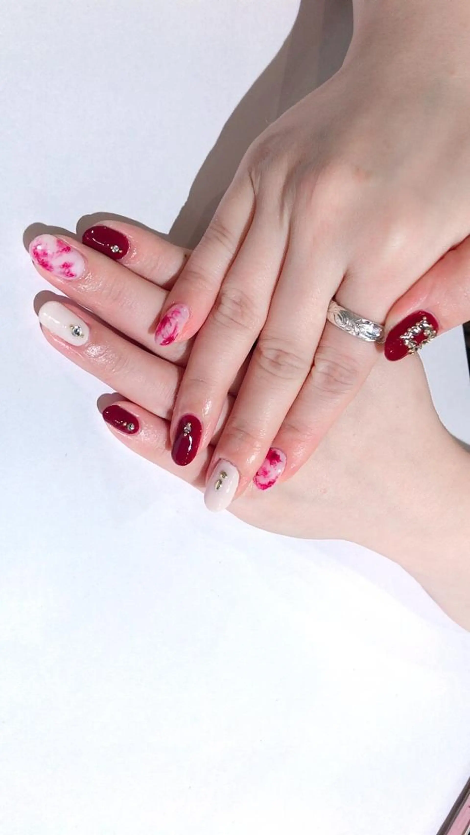 ネイル 小顔カット✨ 透明感カラー/村上のヘアスタイル