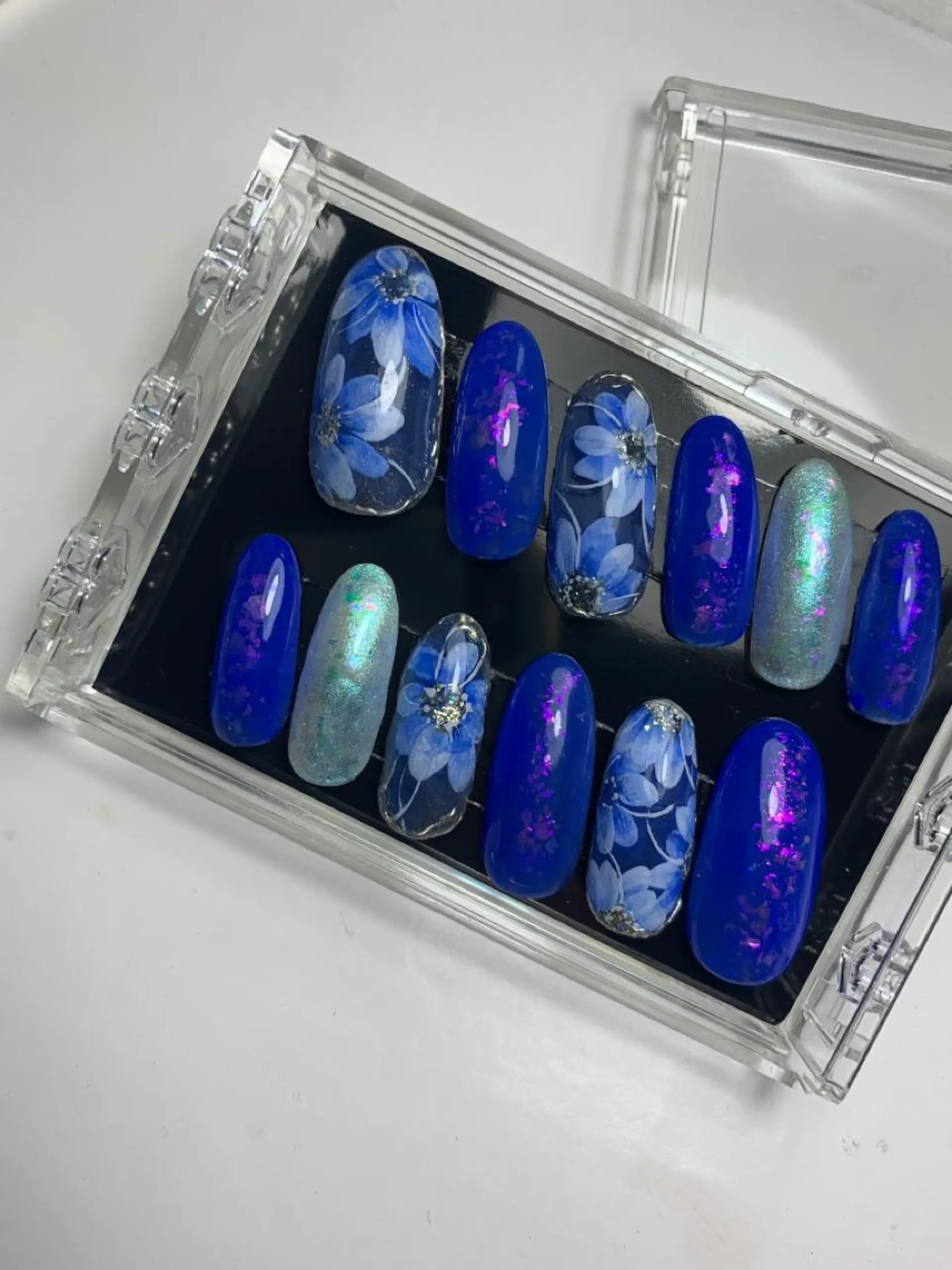 ネイル フラワーネイル LOTUS ネイルサロンのネイルデザイン