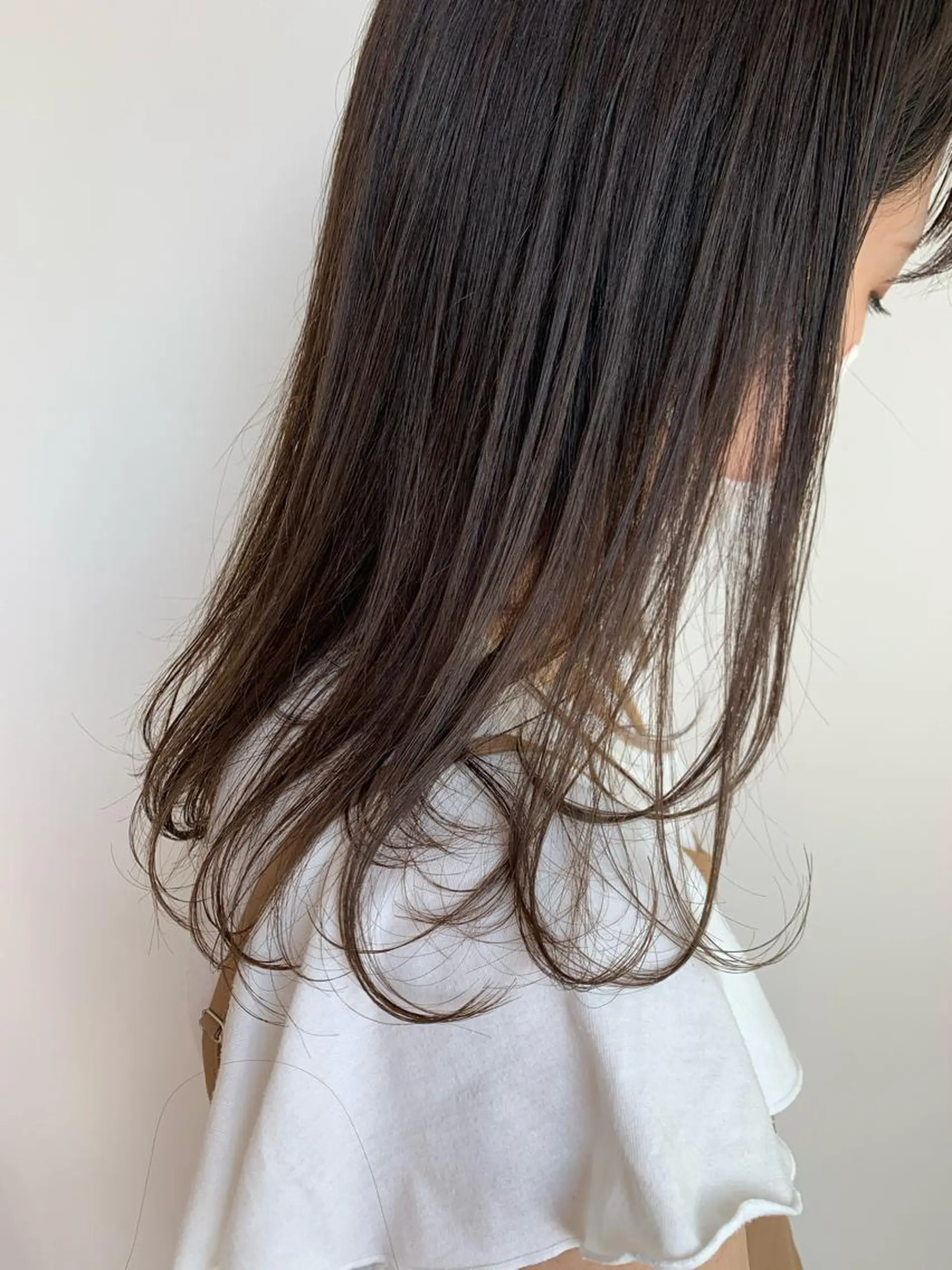 セミロング カラー 透明感カラー カット ヘアカラー トリートメント ANY／SUE 千葉パーマのヘアスタイル