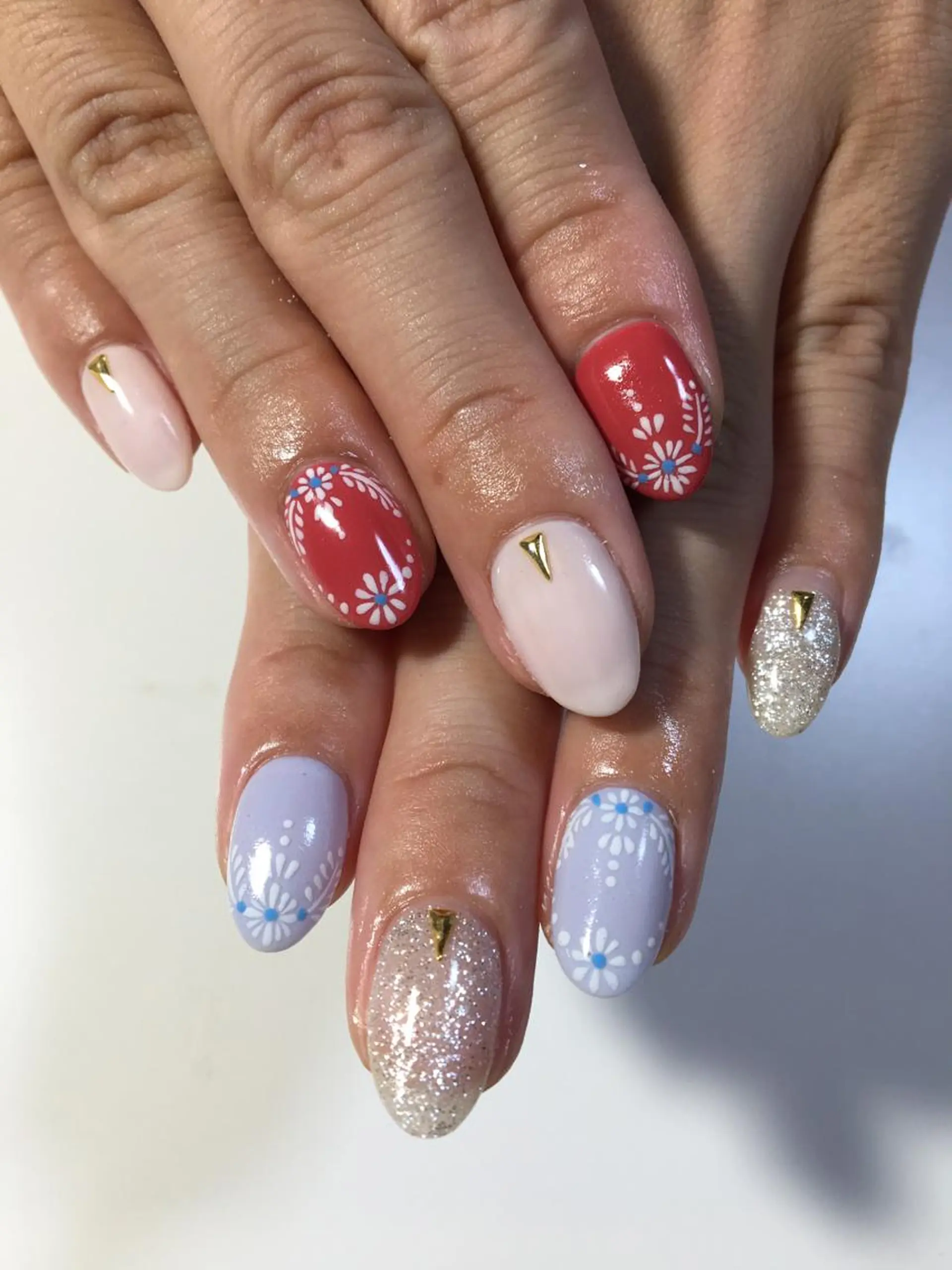 ネイル ストーンネイル ハンドネイル nail Beeのネイルデザイン