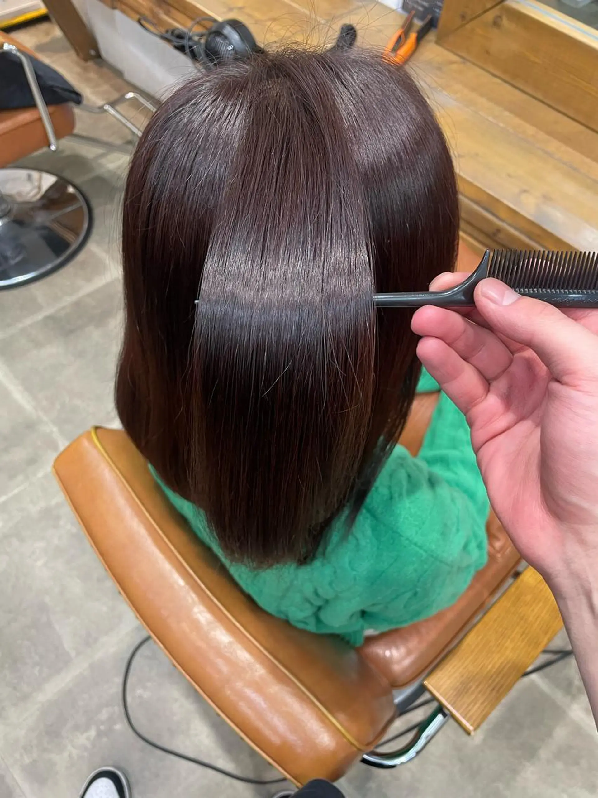 セミロング カラー 松田 恋のヘアスタイル