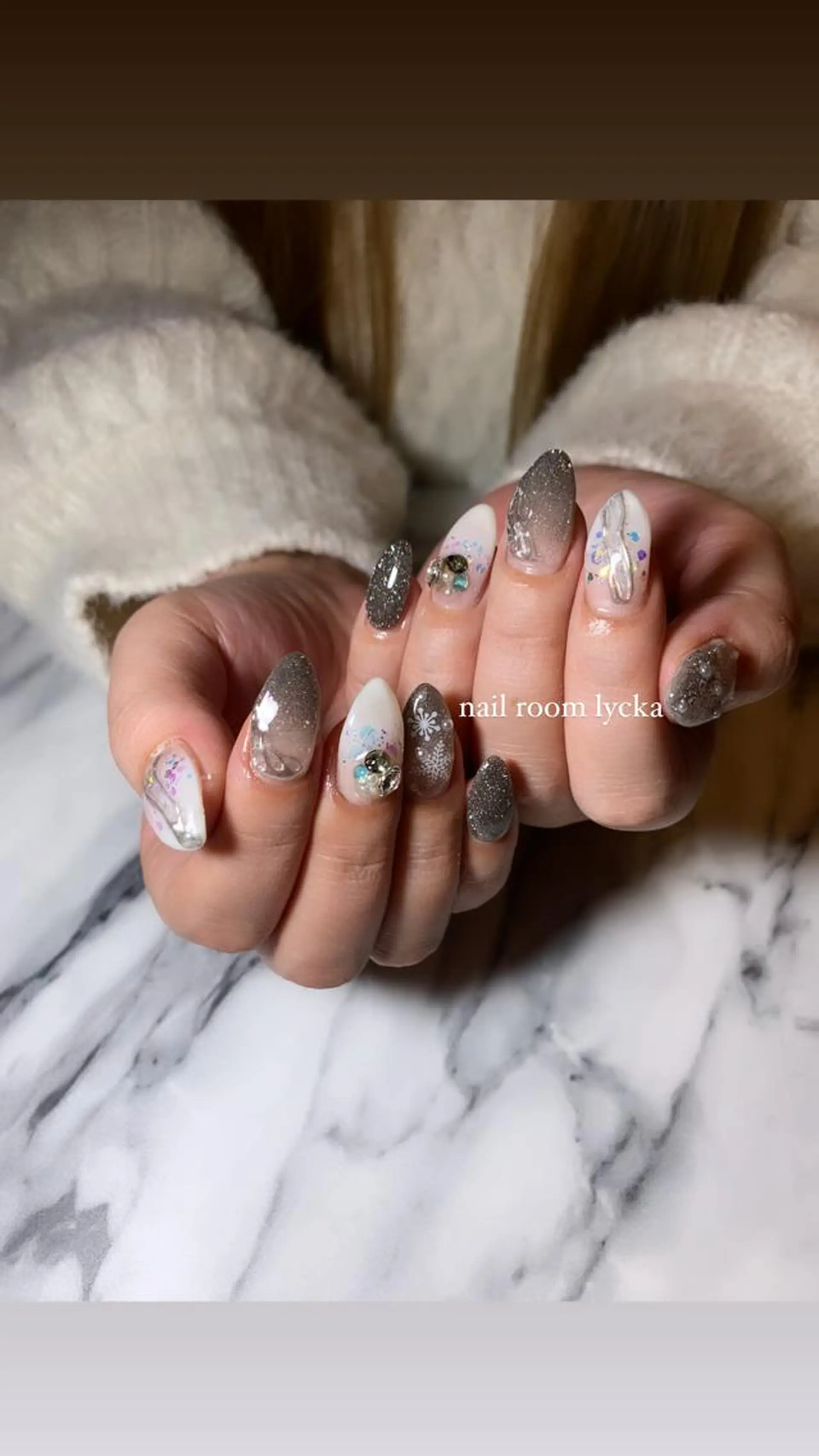 ネイル ﾈｲﾙﾙｰﾑﾘｯｶ 𝐦𝐚𝐲𝐮のネイルデザイン