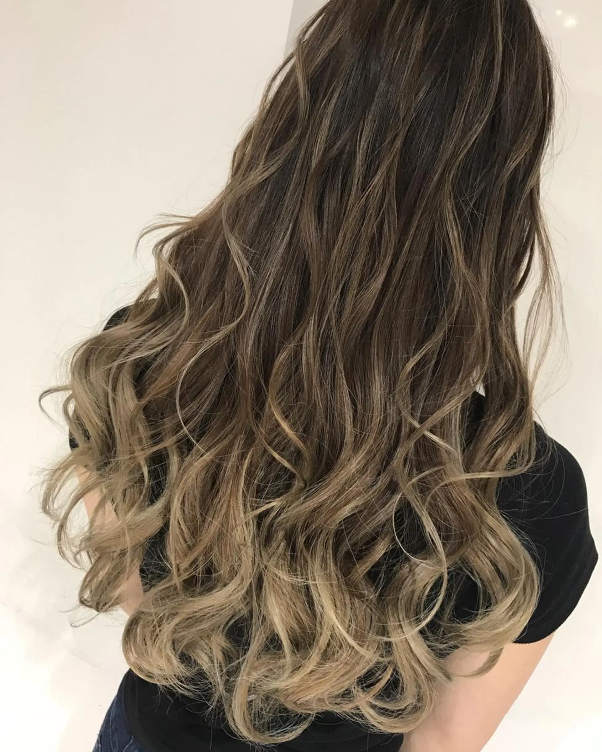 ロング カラー パーマ ヘアアレンジ ブリーチ&似合せボブ 田中寛十のヘアスタイル