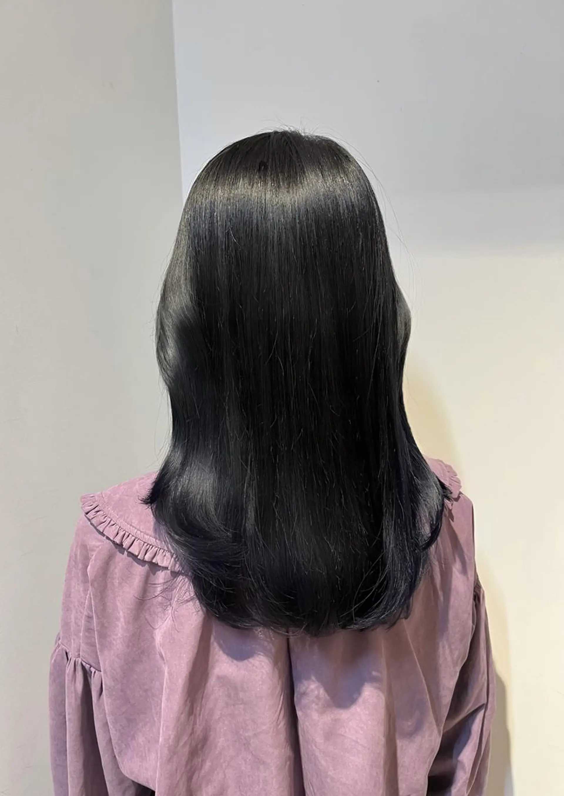 カラー *NIYONHAIR 古田百恵華*のヘアスタイル