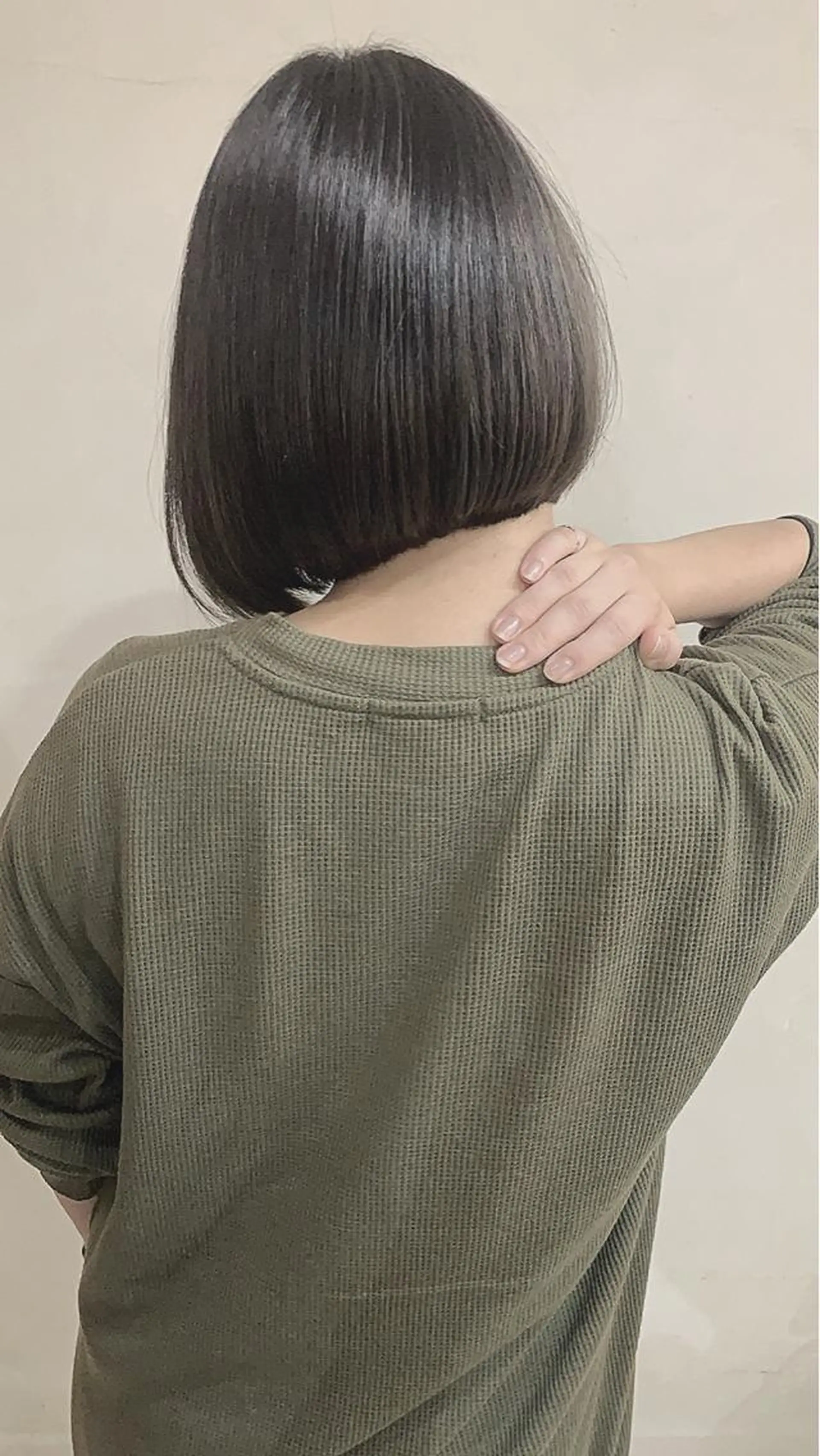 ショート カラー バレイヤージュ ベージュカラー グラデーションカラー ハイライトカラー オリーブカラー カット ヘアカラー 京都大人女性ショート 徒歩1分/秋山のヘアスタイル