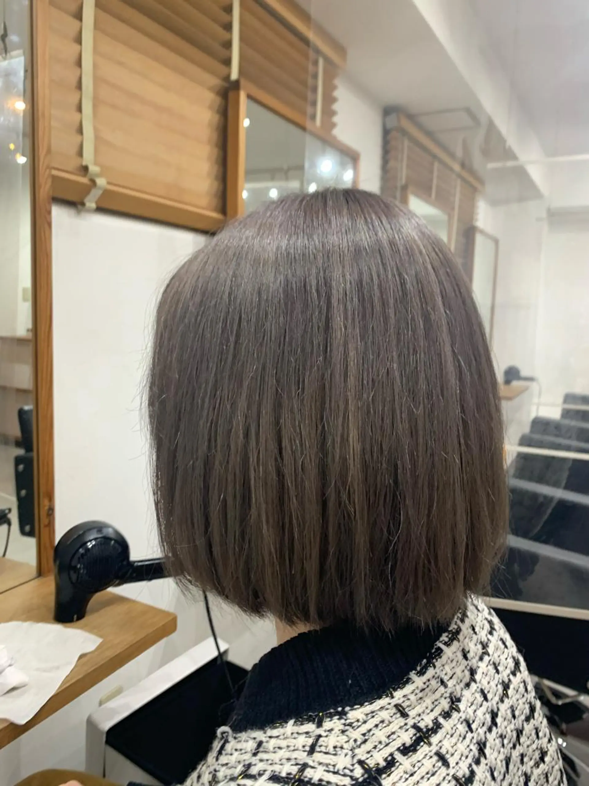 ショート カラー アディクシーカラー アッシュ アッシュグレー アッシュグレージュ ブリーチ ✨🎨ブリーチなし 透明感カラー✨美友のヘアスタイル