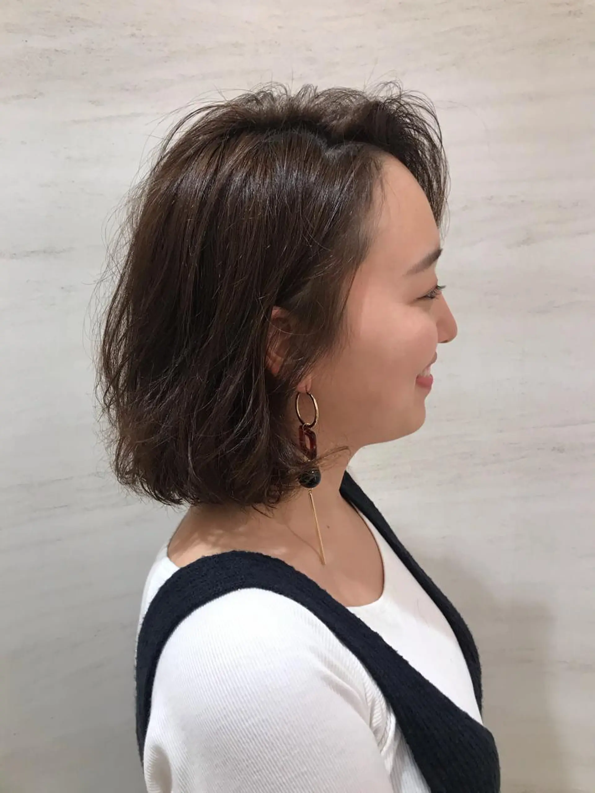ショート 石田 優菜のヘアスタイル