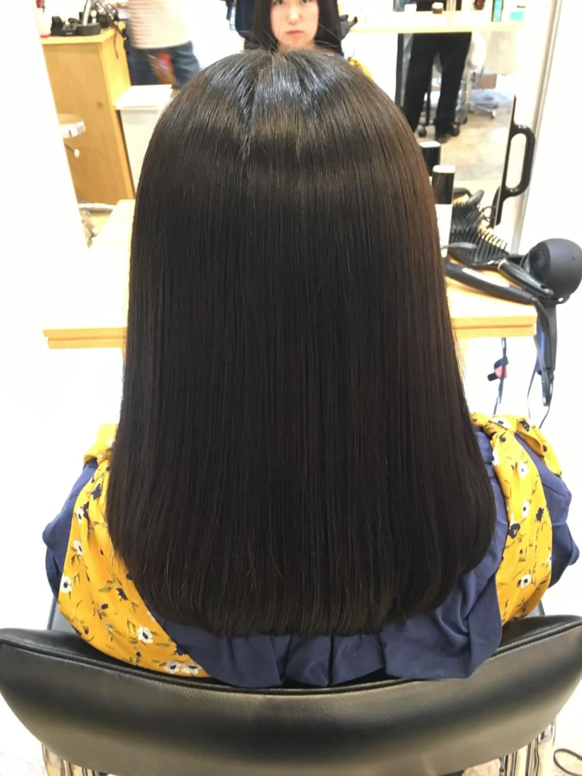 ミディアム カラー メンズ眉毛ITSUK Iメンズ専門　新宿の眉毛・アイブロウイメージ