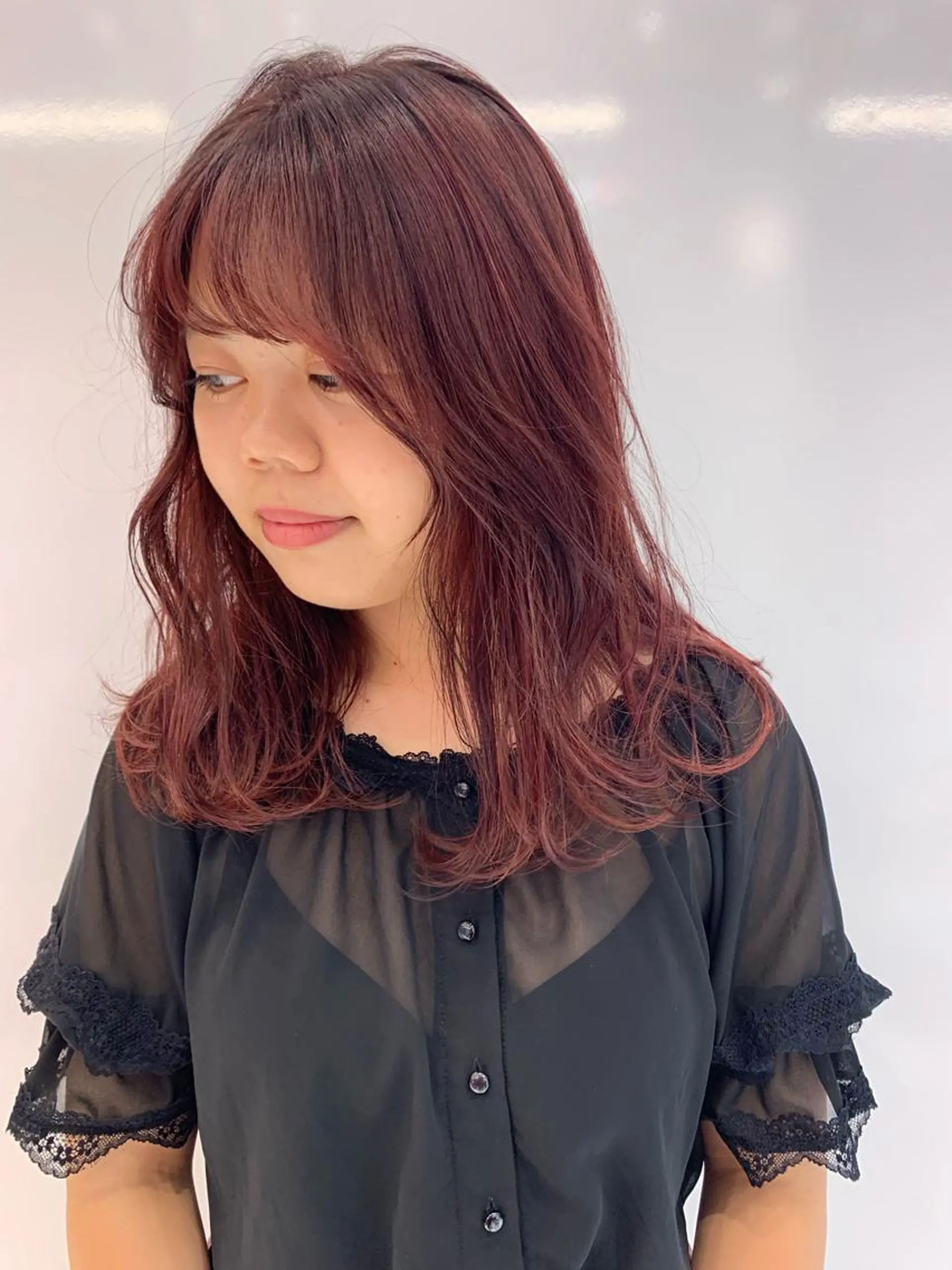 セミロング ハッシュカット/ハイ トーン/MANAMIのヘアスタイル