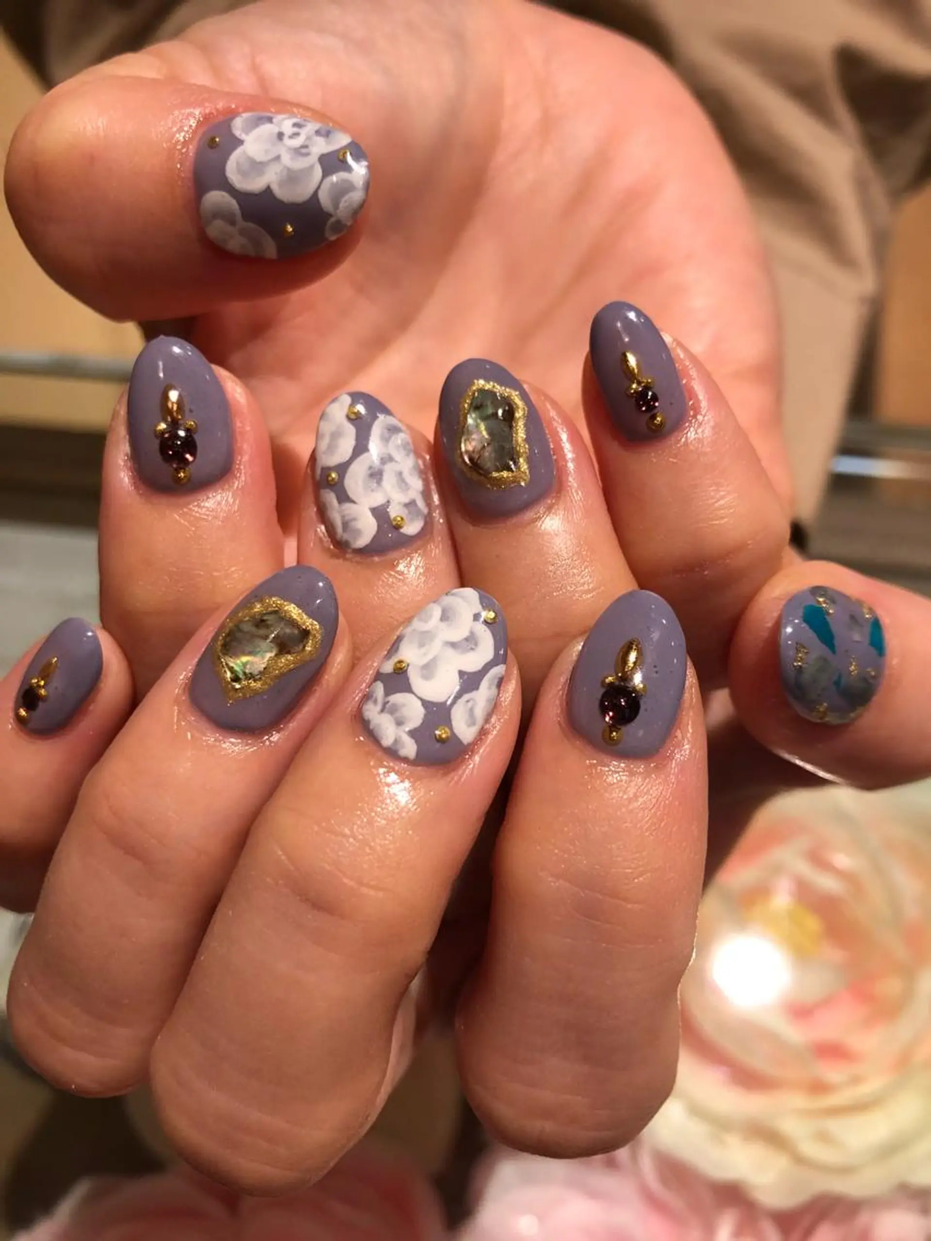 ネイル Nest 三田のマツエク・マツパデザイン