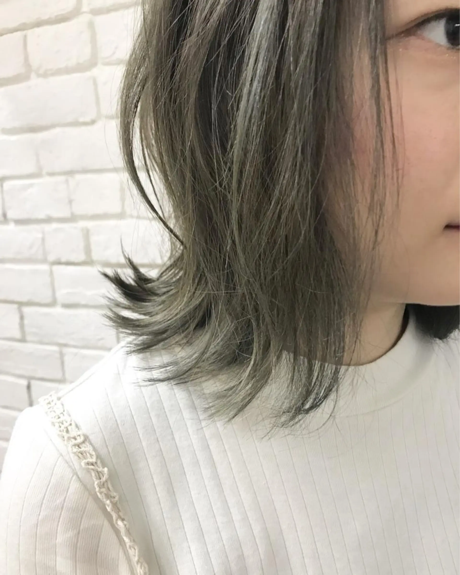 ショート カラー ヘアカラー トリートメント F． 梅田/ボブ/パーマのヘアスタイル