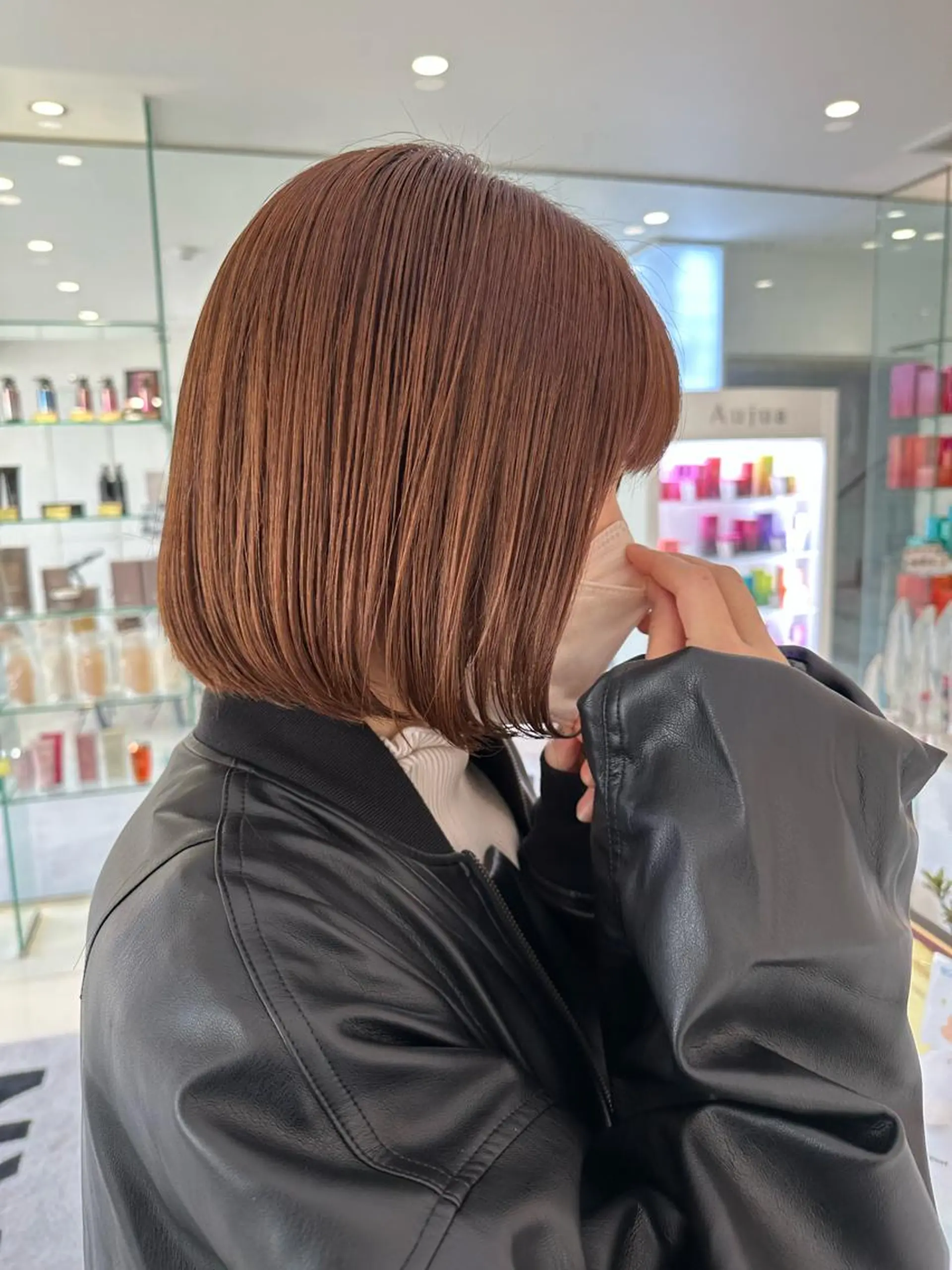 ショート カラー ベージュカラー ブリーチ ブリーチなしカラー ピンクカラー ピンクベージュ 田中 あかねのヘアスタイル