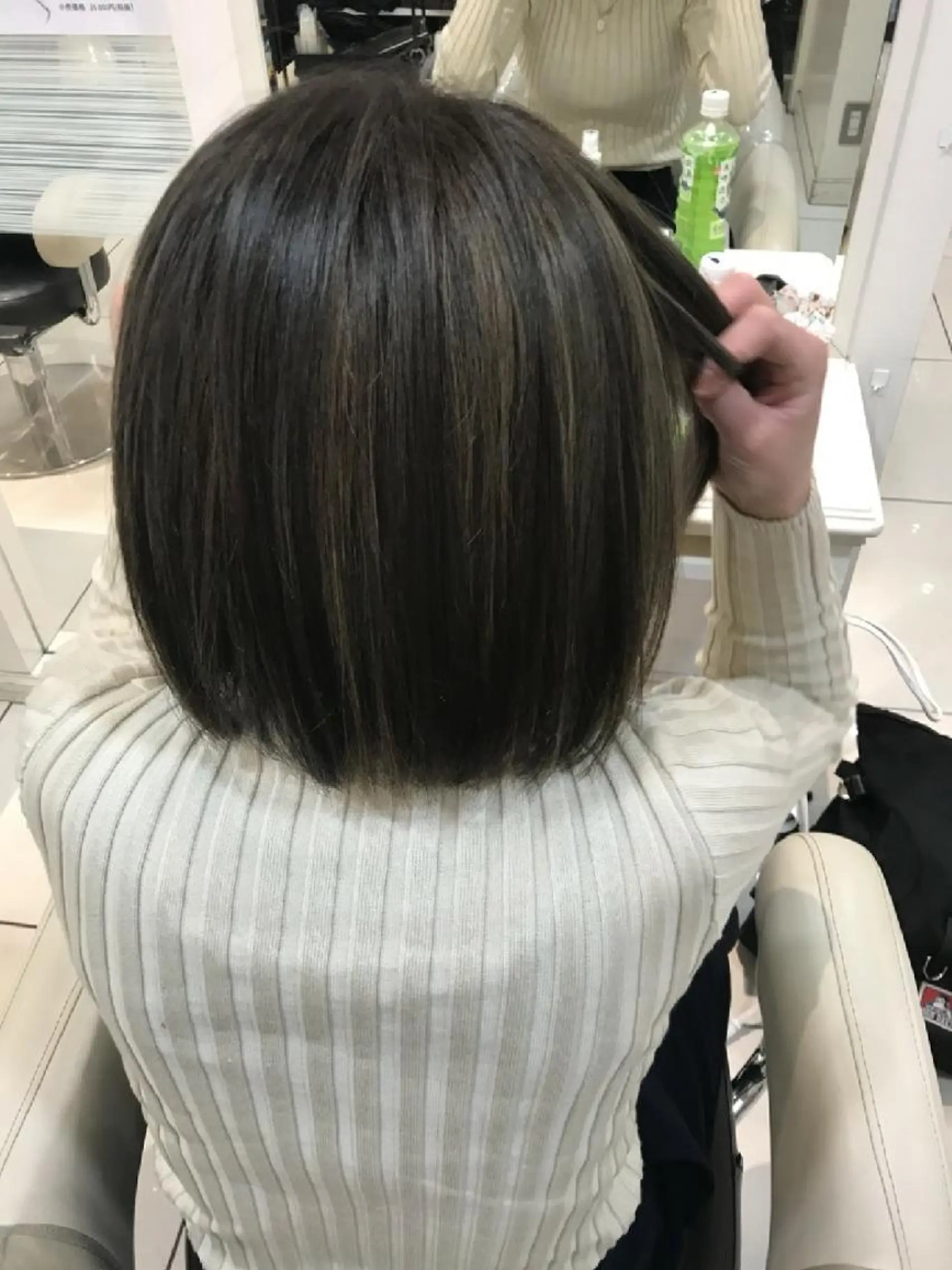 ショート カラー アッシュ ブルーカラー ブルーアッシュ 透明感カラー ハイライトカラー 中村 真依のヘアスタイル