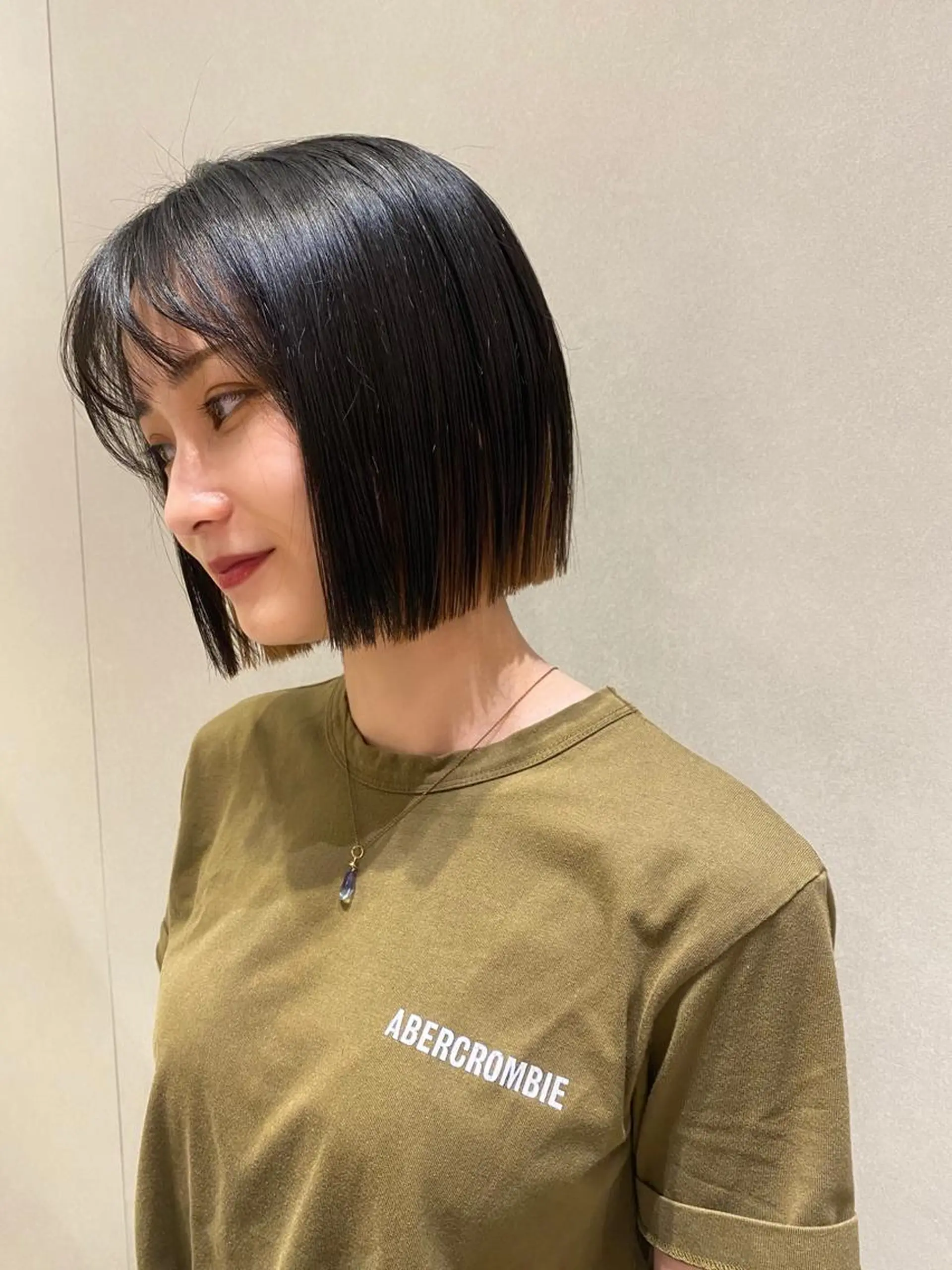 ショート カラー インナーカラー ボブ イシカワ エリナのヘアスタイル