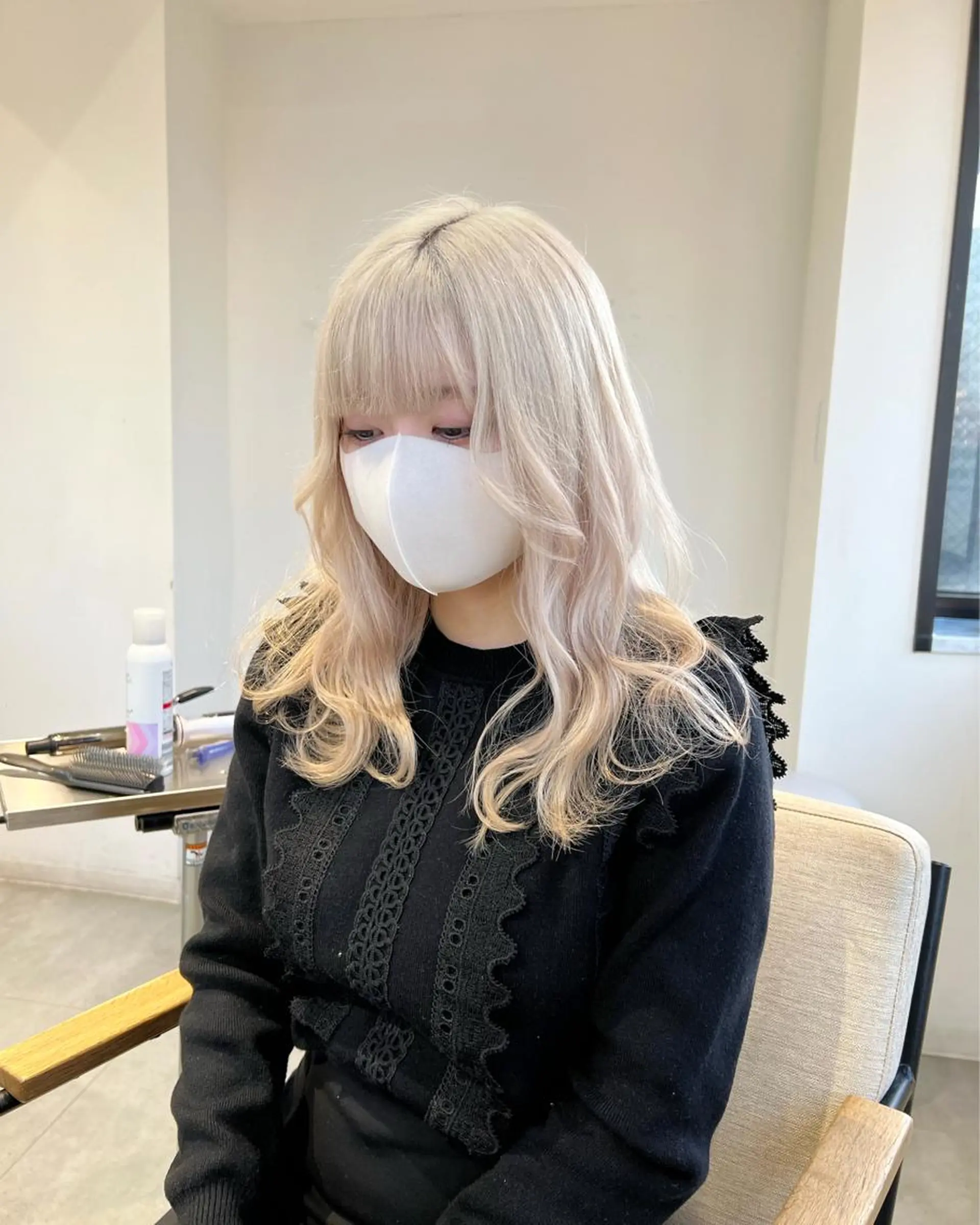 ミディアム デザイン🥇複雑履歴 ハイトーン特化のヘアスタイル