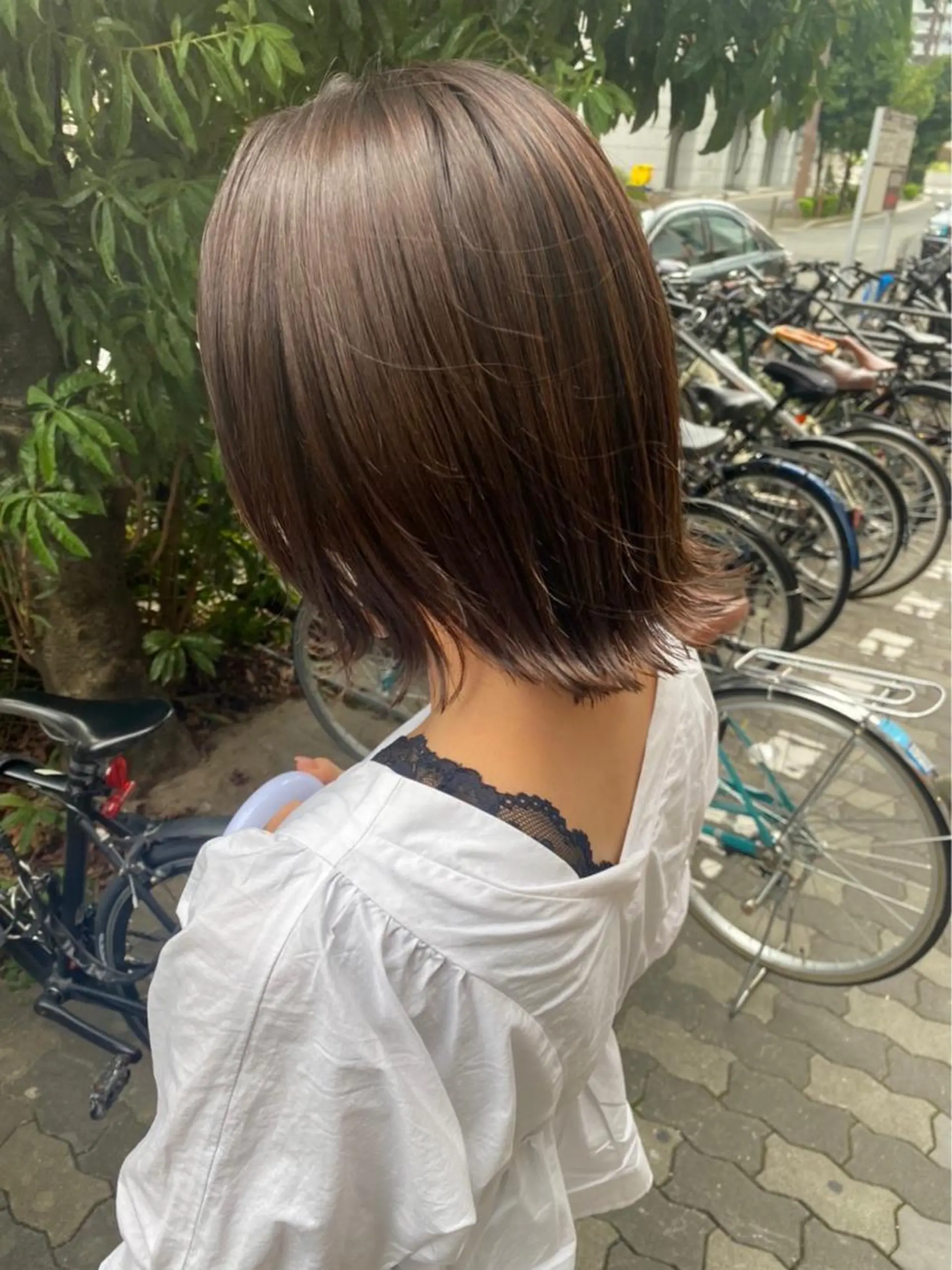 ミディアム アッシュ 亀川蓮 Agu hairのヘアスタイル