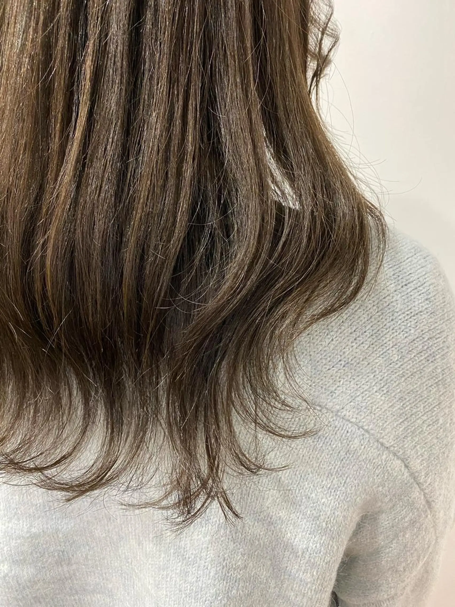 セミロング カラー ヘアカラー トリートメント 💫お呼ばれヘア💫 髪質改善✨トモエ市川のヘアスタイル