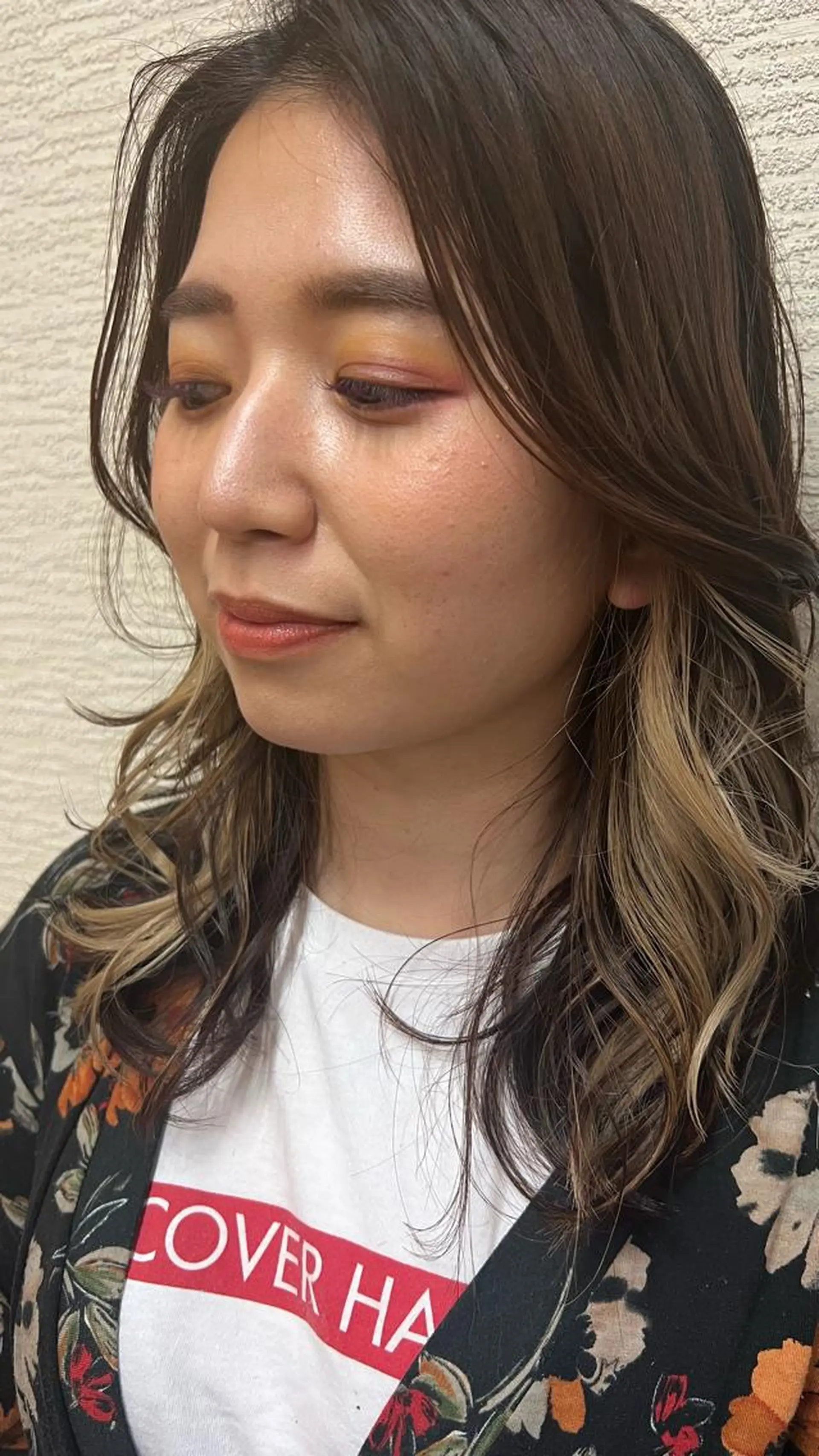 ロング カラー イヤリングカラー 仲宗根 綾のヘアスタイル