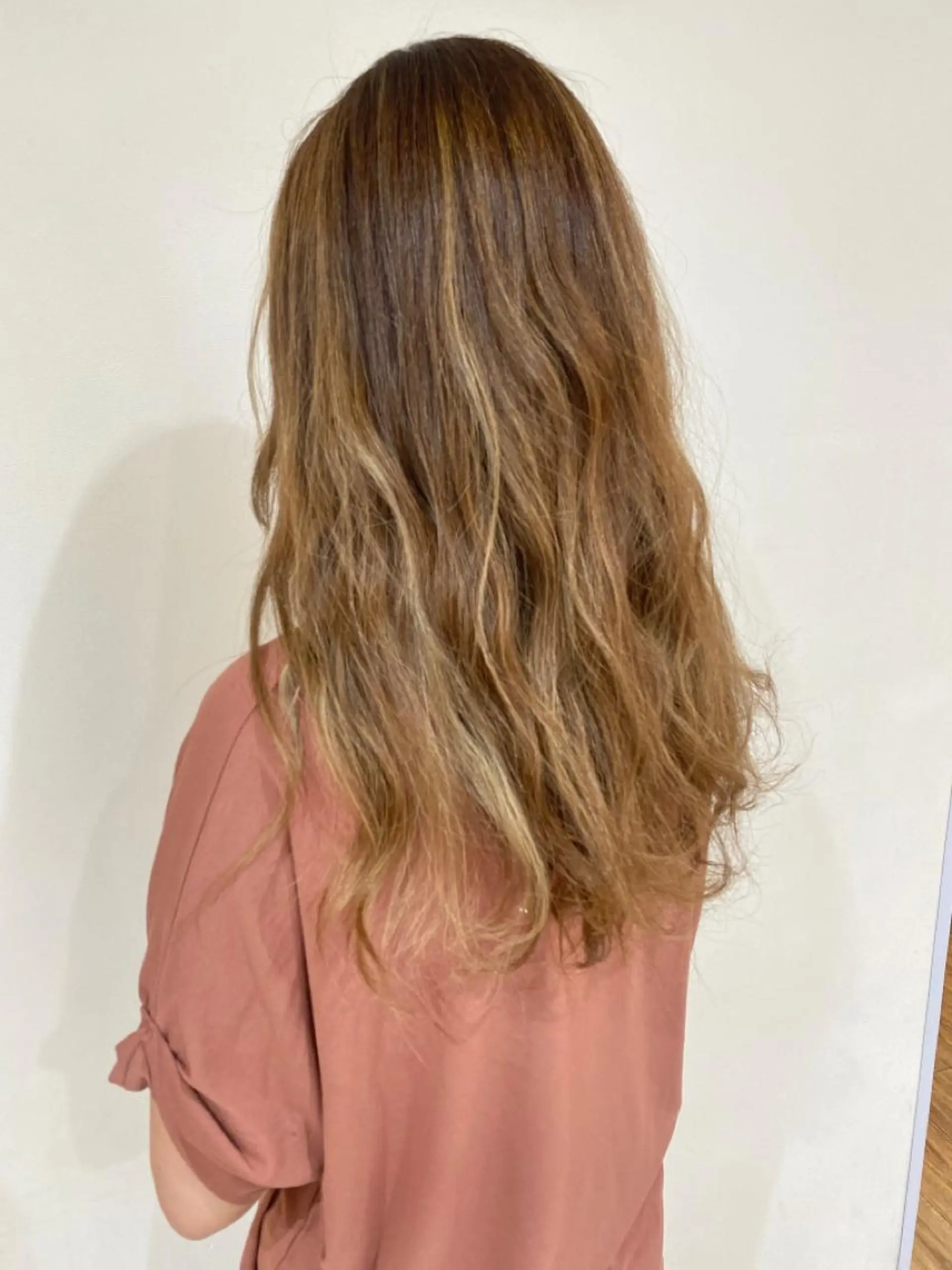 ロング カット ヘアカラー Maison 寺尾拓朗のヘアスタイル