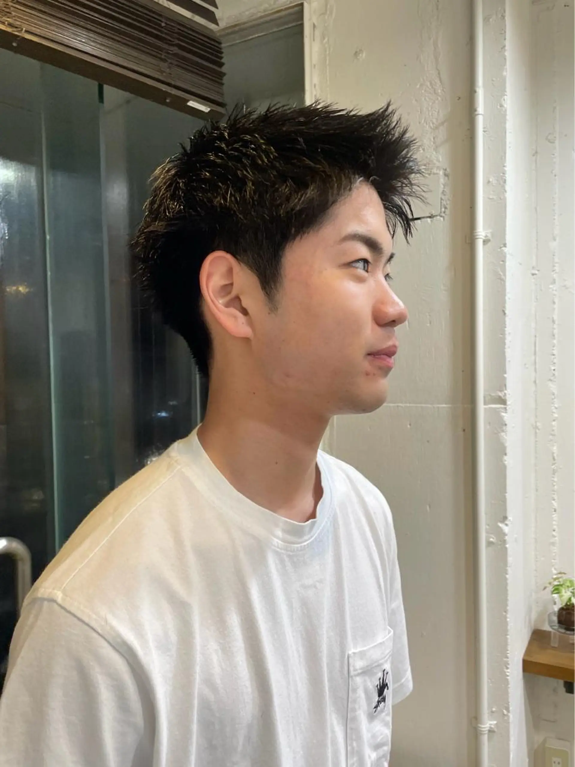 メンズ スパイキーショート 刈り上げ RIN／韓国ヘア レイヤーカットのヘアスタイル