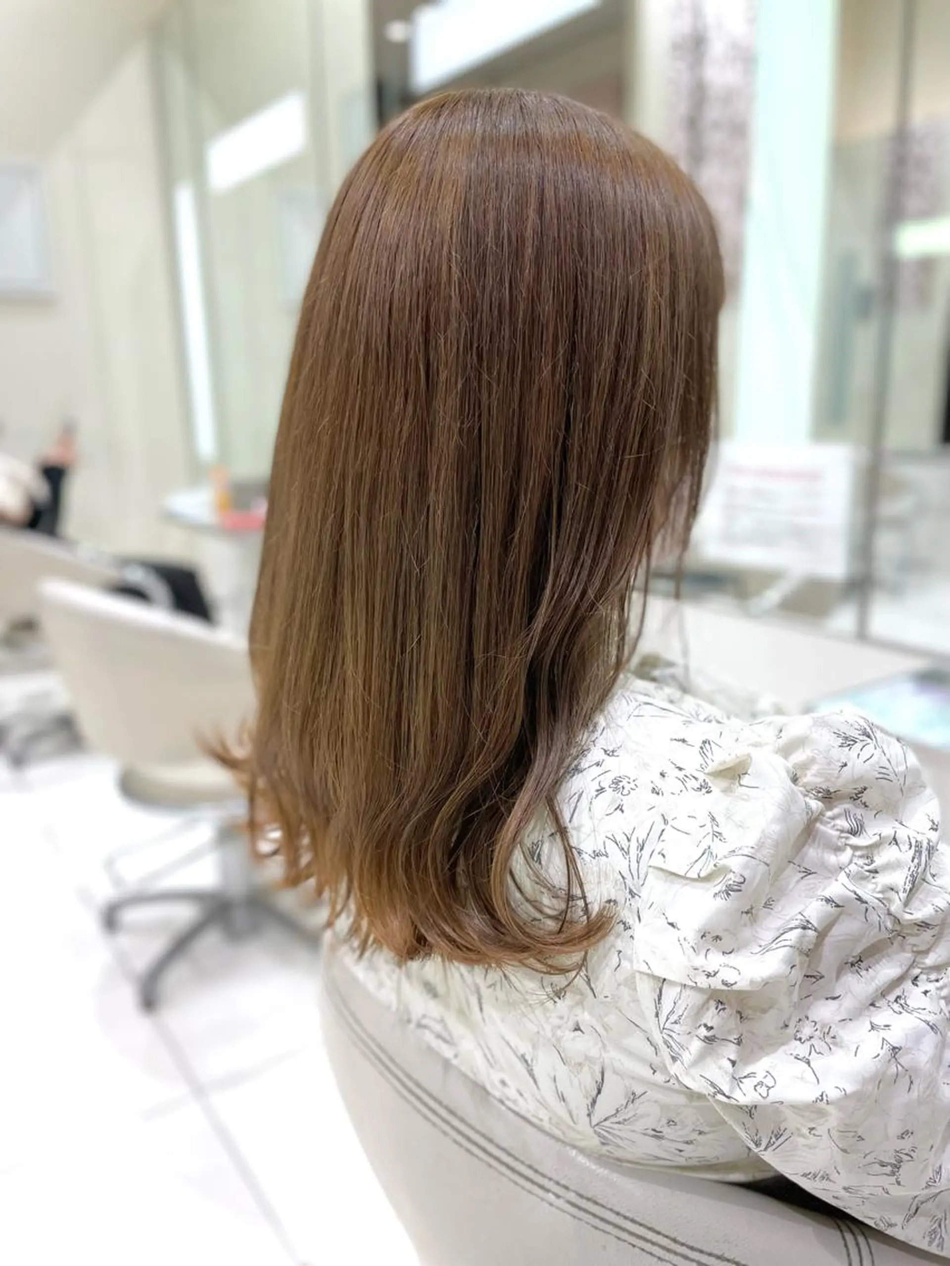 ロング カラー ベージュカラー 安藤 明日翔のヘアスタイル