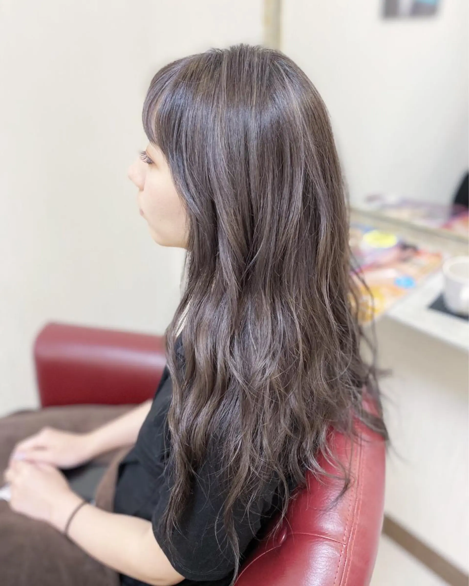 セミロング カラー デザインカラー ハイライトカラー ハイライト カット ヘアカラー トリートメント KEN 🌟のヘアスタイル