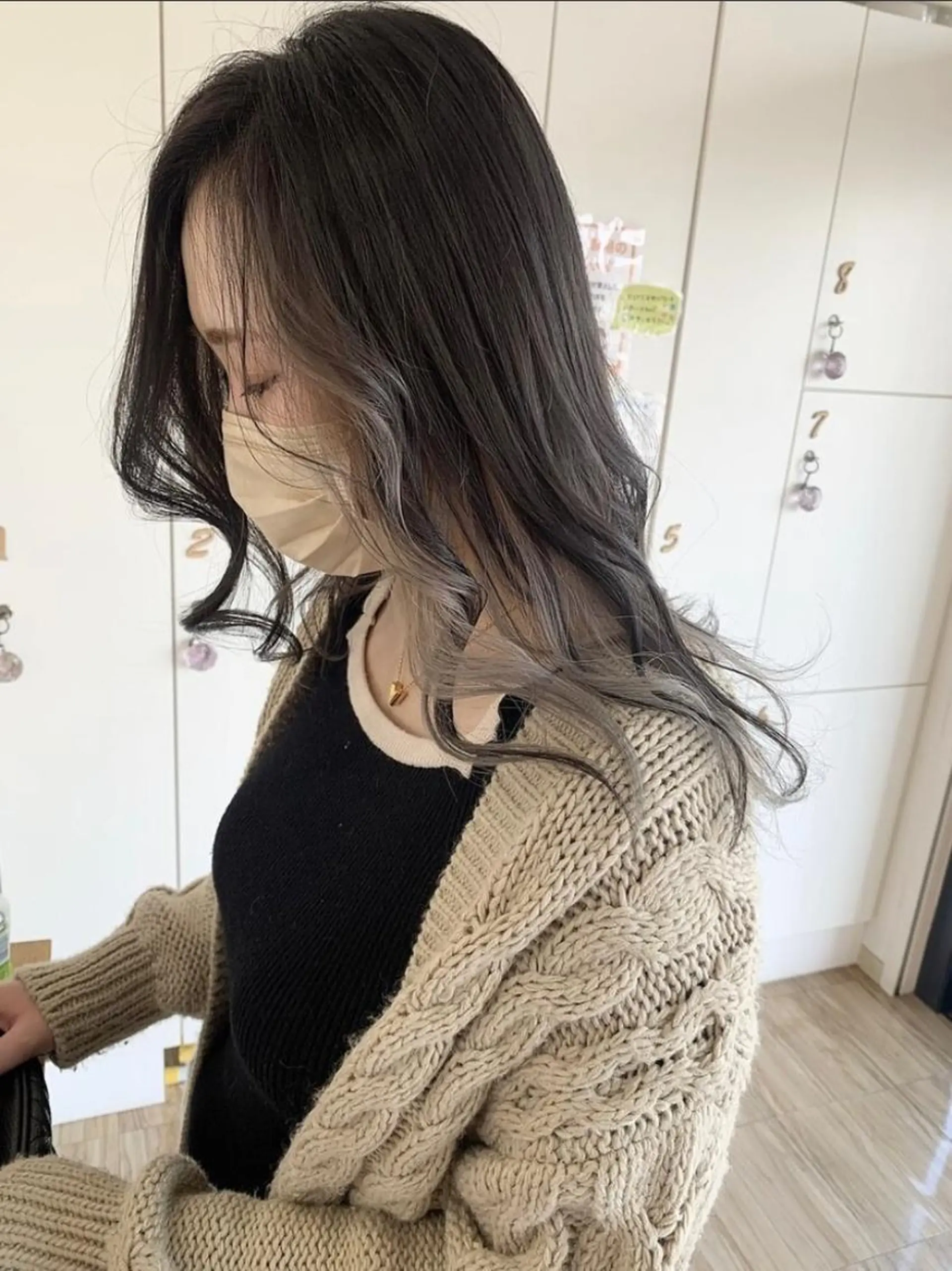 セミロング カラー 🫧ウルフカット/ 畑中結衣🫧のヘアスタイル