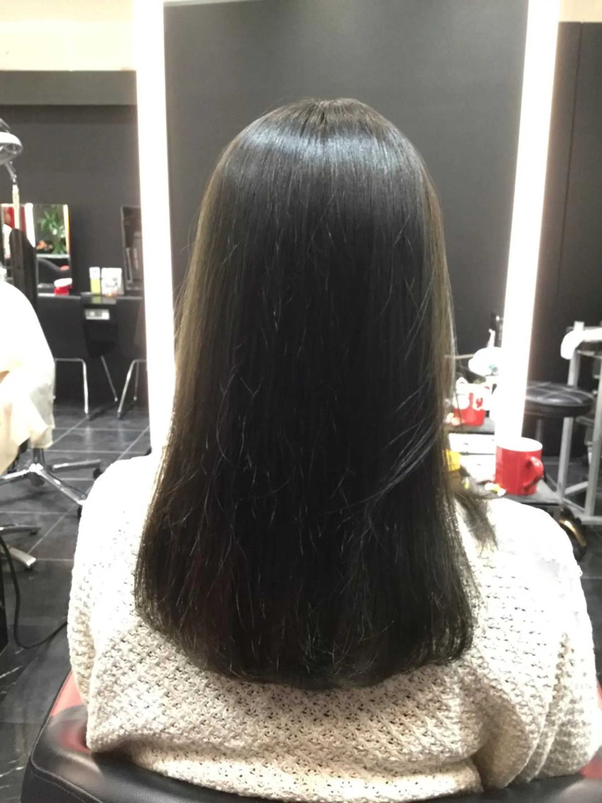 カラー Annon プライベートサロンのヘアスタイル