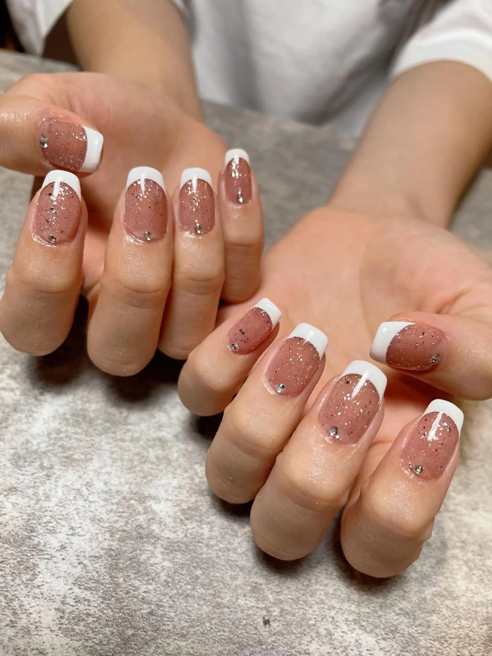 ネイル フレンチネイル ハンドネイル ma riのネイルデザイン