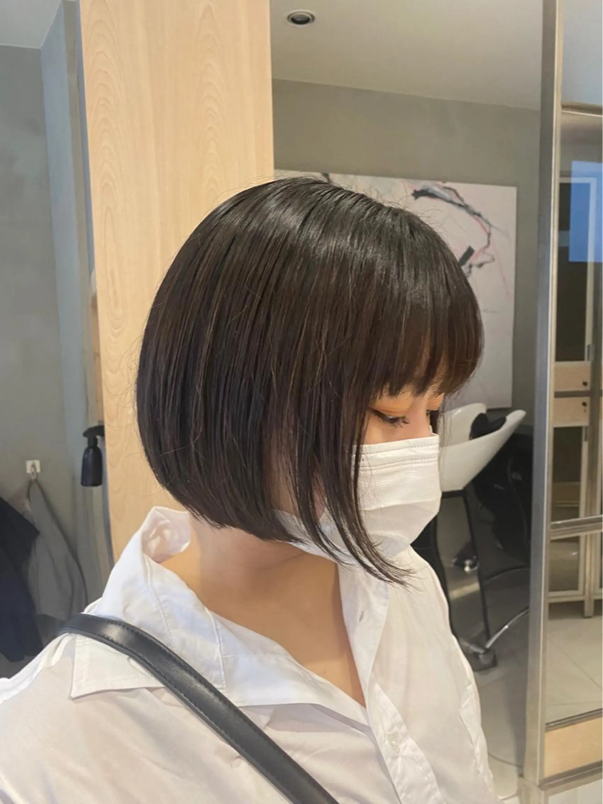 ショート カラー 艶髪/ダークトーン 🩶丸山日向のヘアスタイル